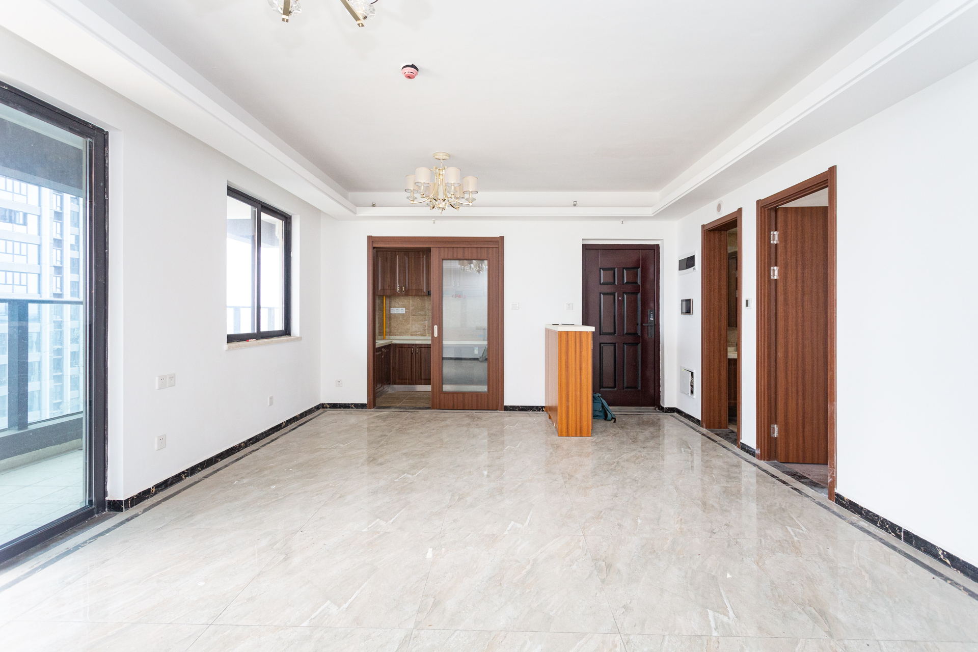 万润滨江天著  4室2厅2卫    148.0万 万润滨江天著  4室2厅2卫    148.0万