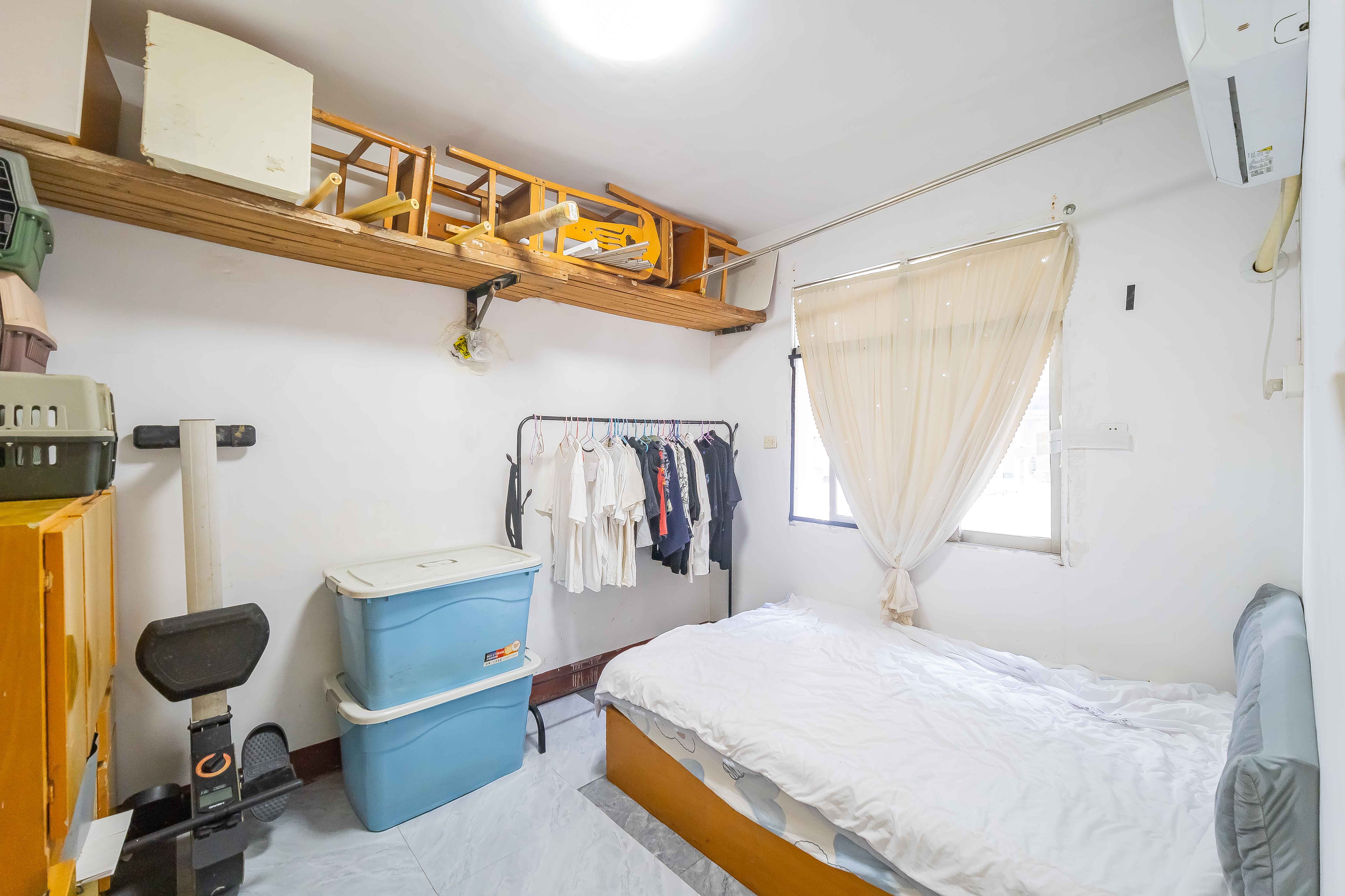 高正街税务局宿舍 2室1厅1卫 40.0万 高正街税务局宿舍 2室1厅1卫 40.0万卧室