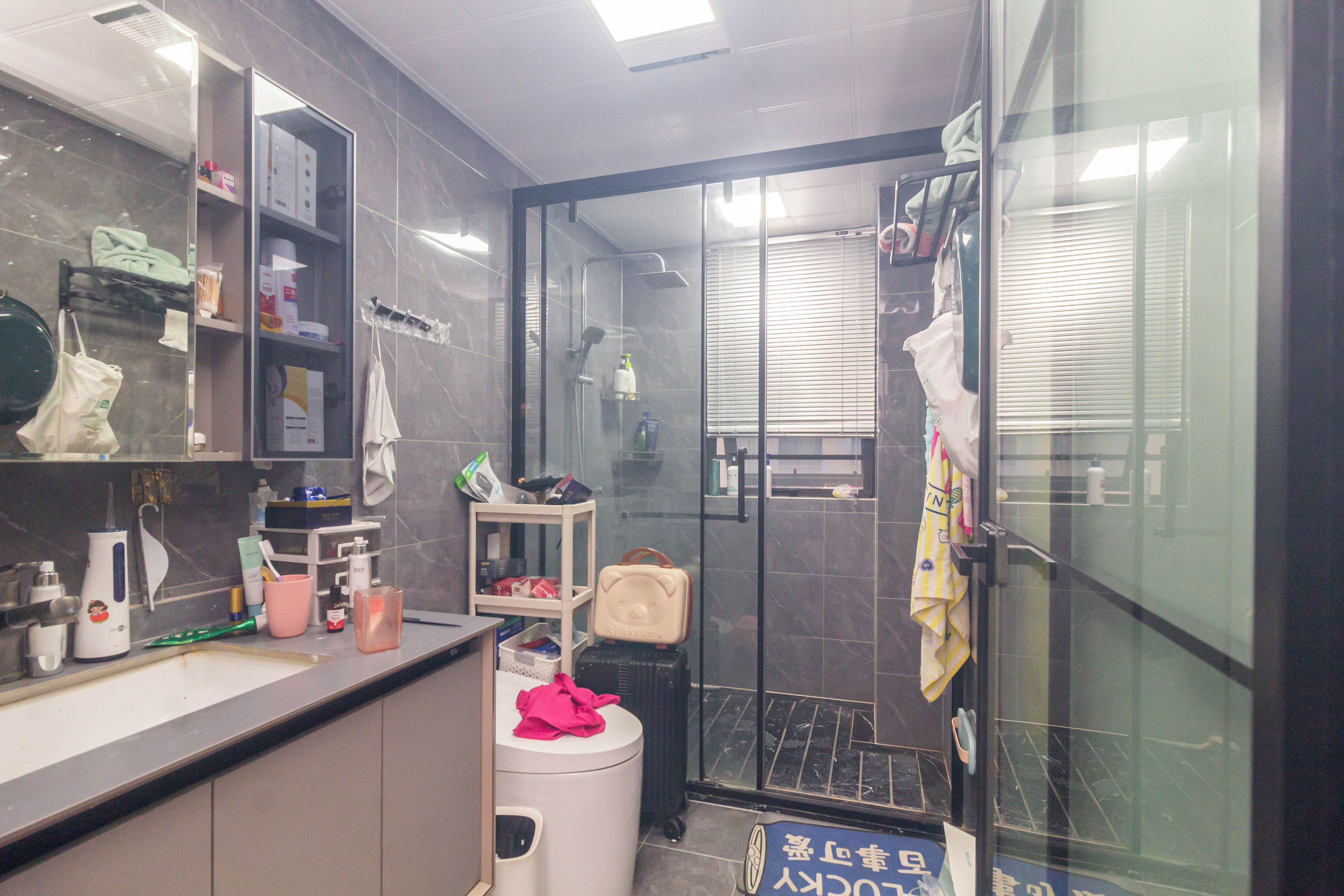 金广星苑  3室2厅2卫    87.0万 金广星苑  3室2厅2卫    87.0万卫生间