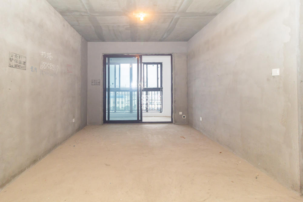 东方美地  3室2厅2卫    58.2万