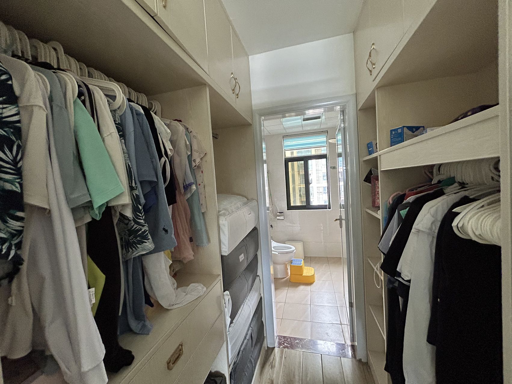 武广国际学苑  3室2厅2卫    95.0万 武广国际学苑  3室2厅2卫    95.0万室内图