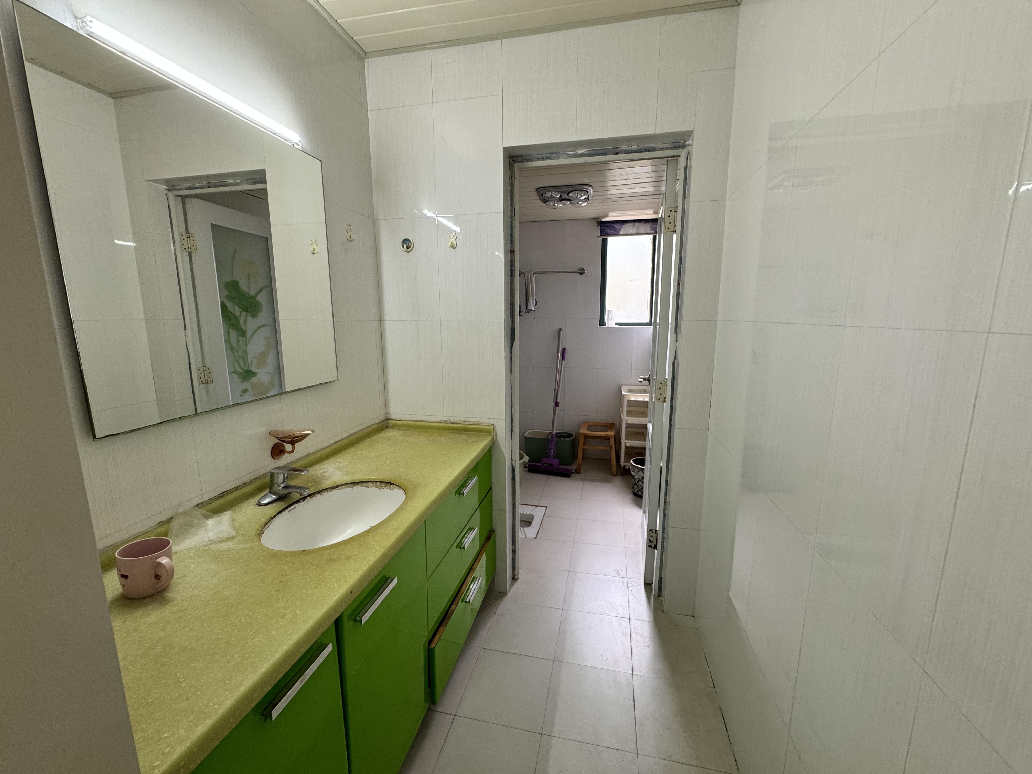 海创明珠花园 4室2厅2卫 75.0万 海创明珠花园 4室2厅2卫 75.0万室内图