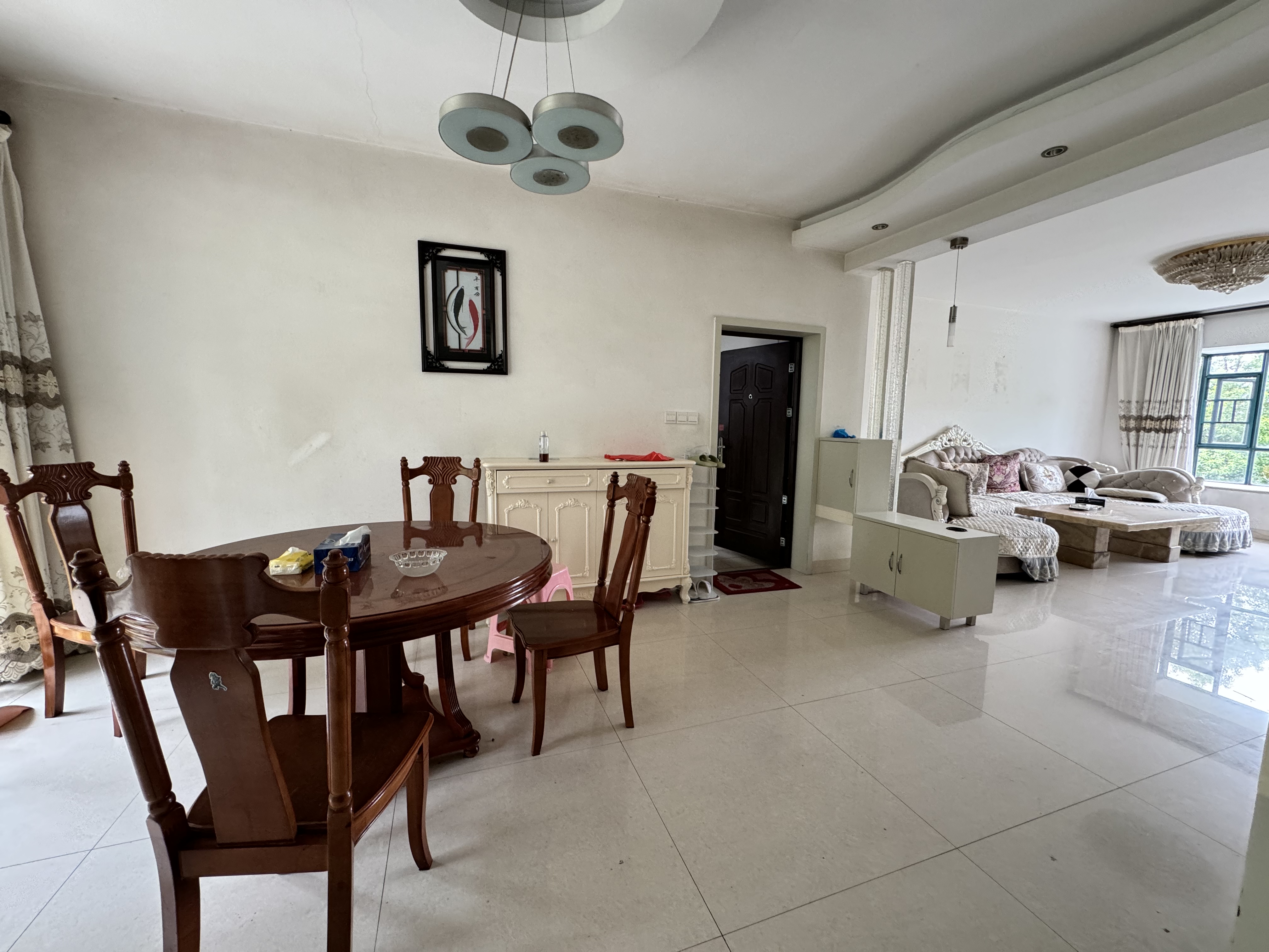 海创明珠花园 4室2厅2卫 75.0万 海创明珠花园 4室2厅2卫 75.0万室内图