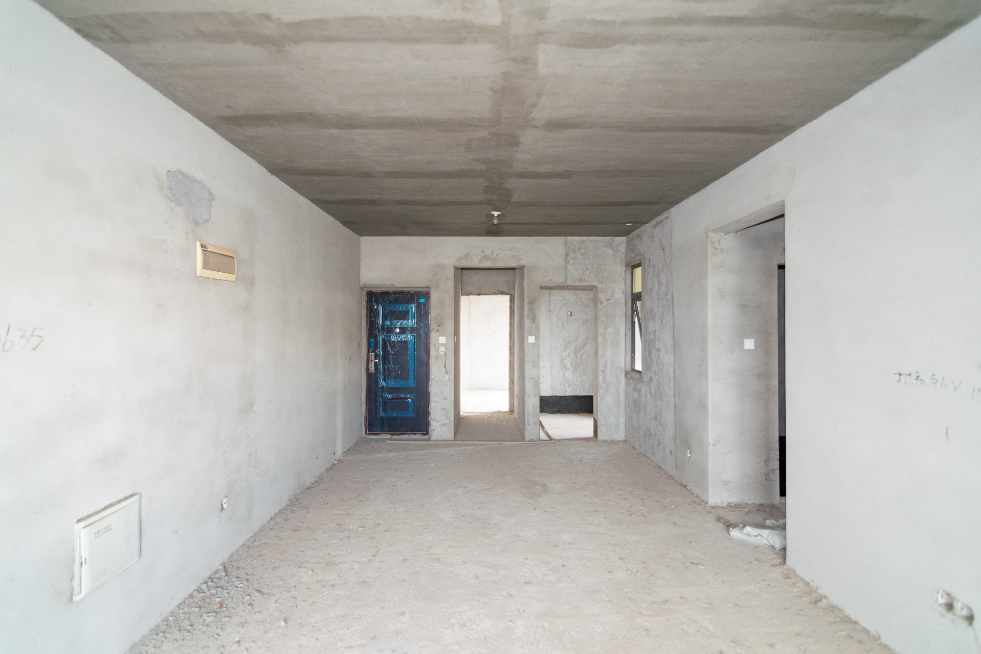 山水蓝天  3室2厅1卫    38.0万 山水蓝天  3室2厅1卫    38.0万客厅