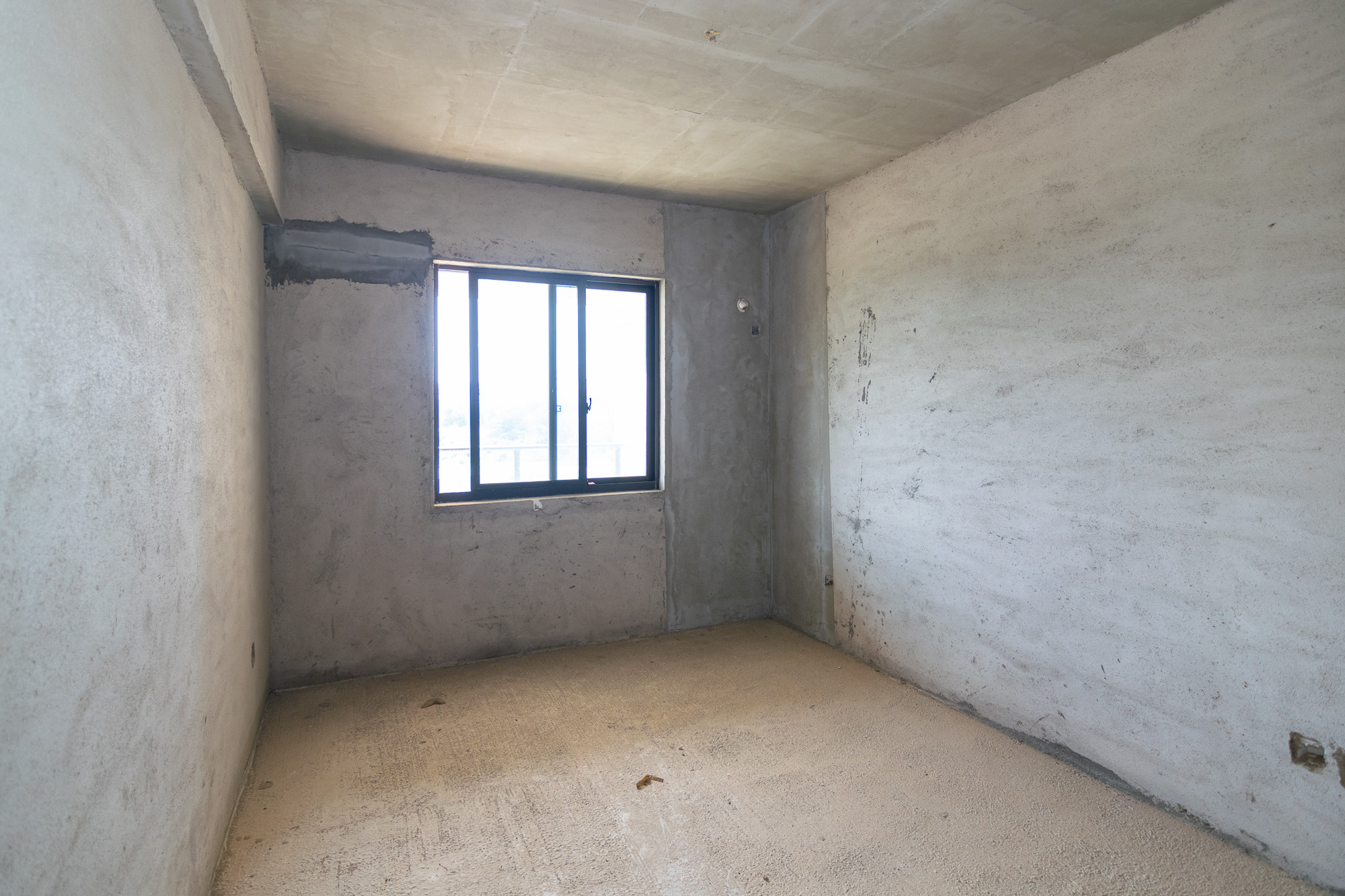 裕田奥莱小镇  3室2厅2卫    66.8万 裕田奥莱小镇  3室2厅2卫    66.8万卧室