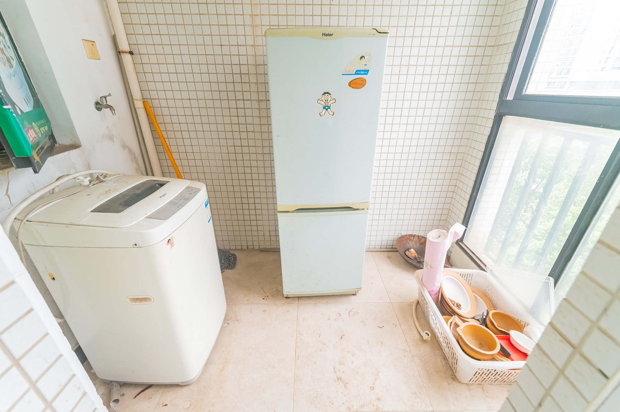 鹏基诺亚山林  4室2厅2卫   88.80万厨房