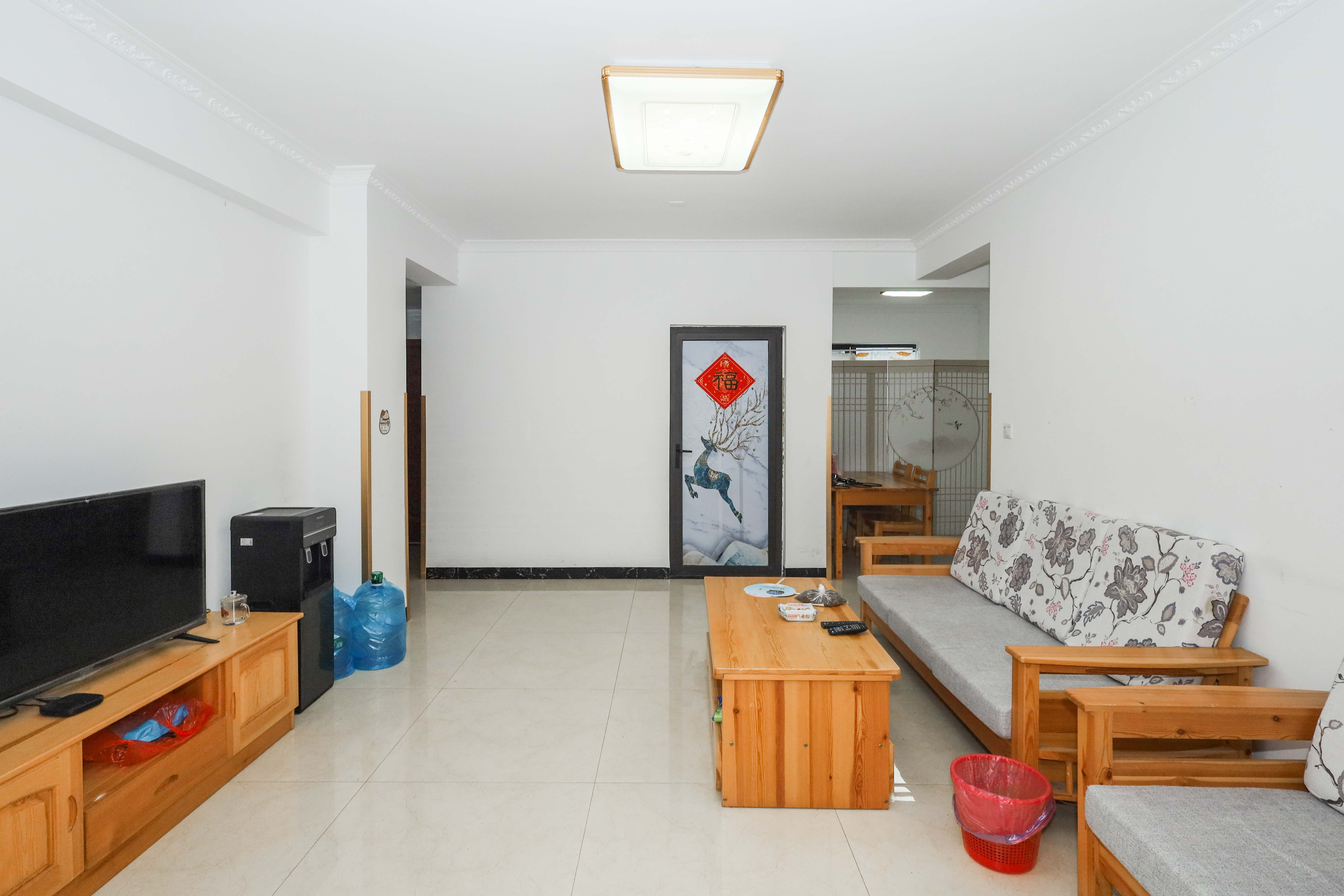 中冶中央公园  3室2厅2卫    120.0万 中冶中央公园  3室2厅2卫    120.0万客厅