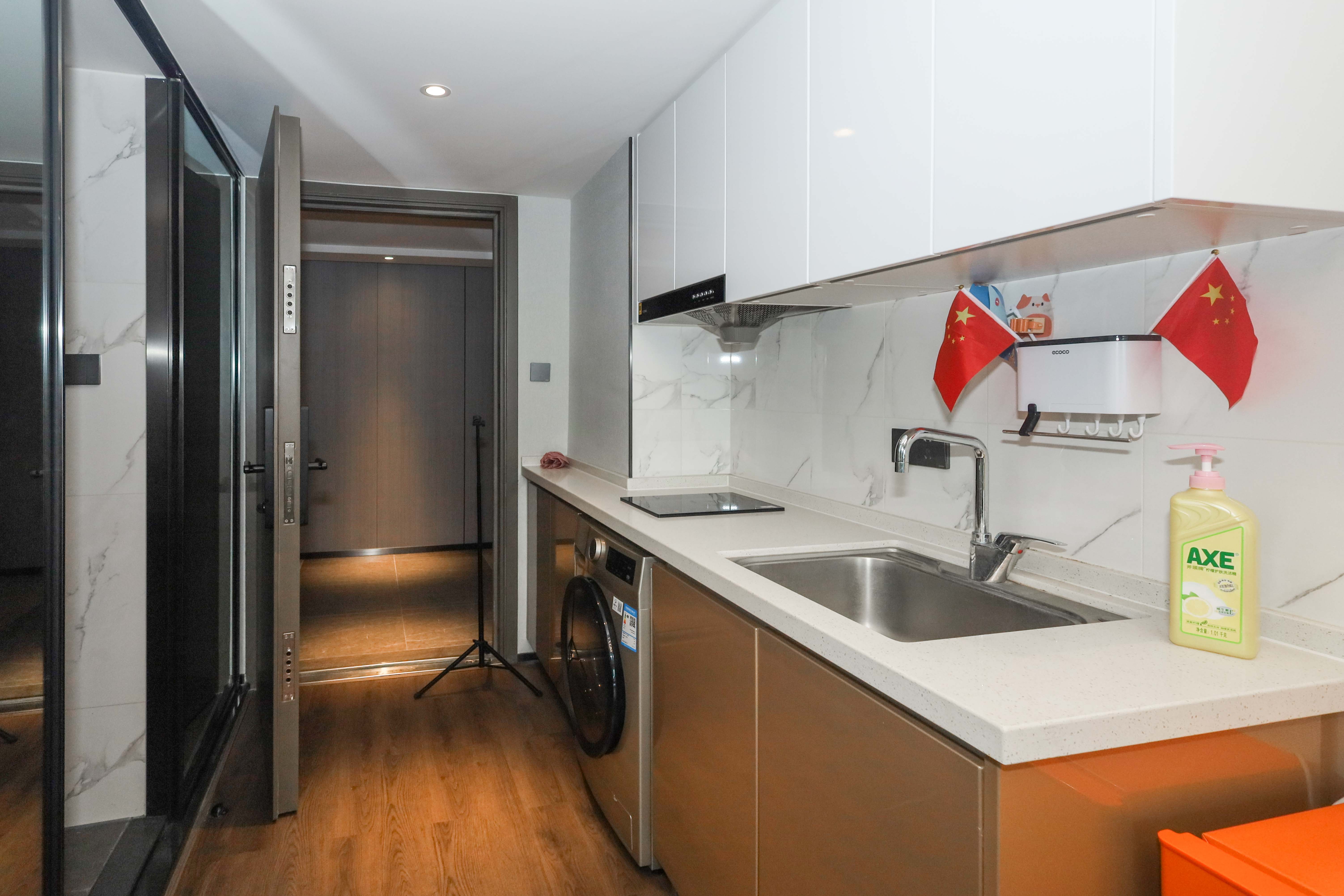 达美寰宇中心 2室11厅1卫 56.8万 达美寰宇中心 2室11厅1卫 56.8万厨房