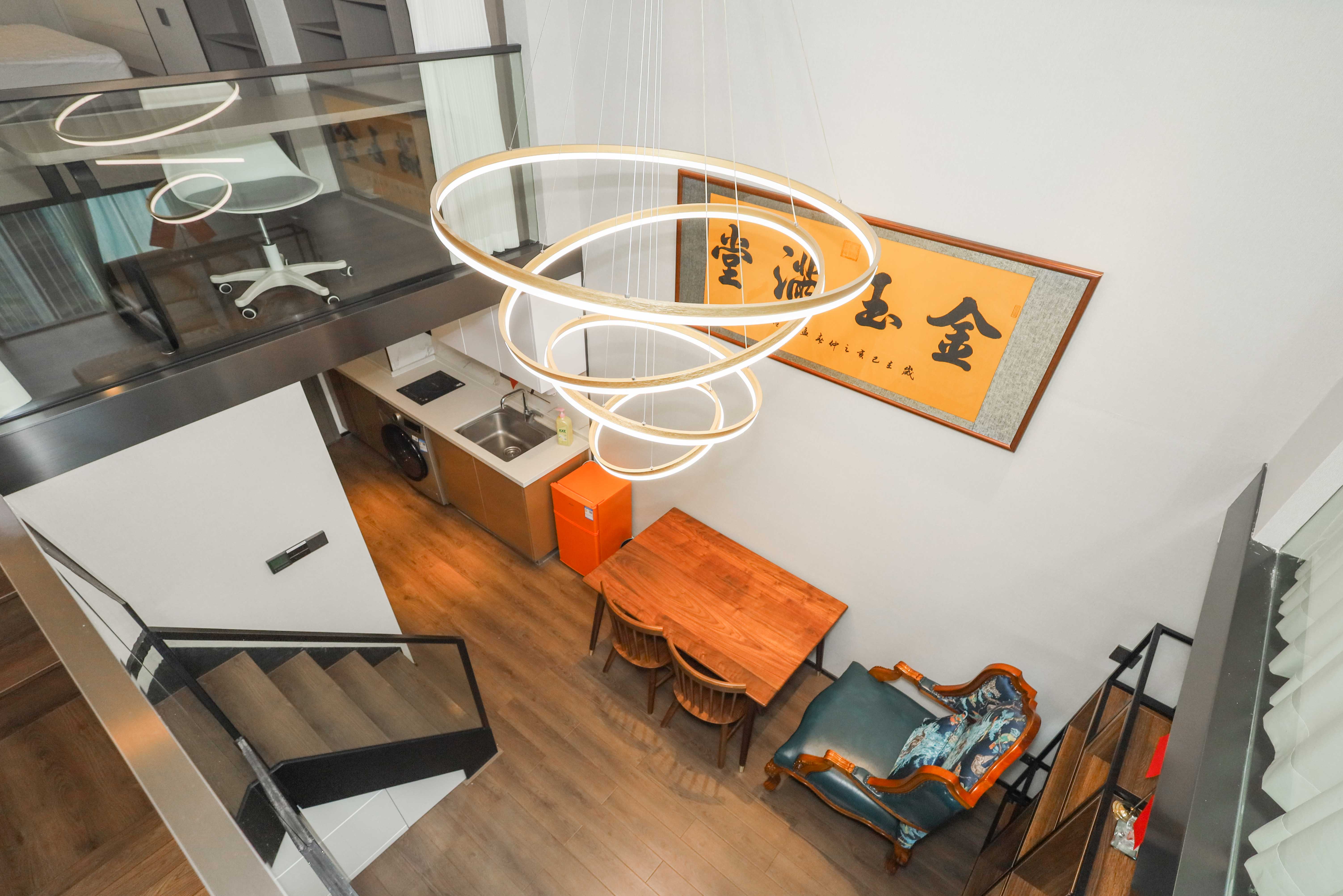 达美寰宇中心 2室11厅1卫 56.8万 达美寰宇中心 2室11厅1卫 56.8万客厅