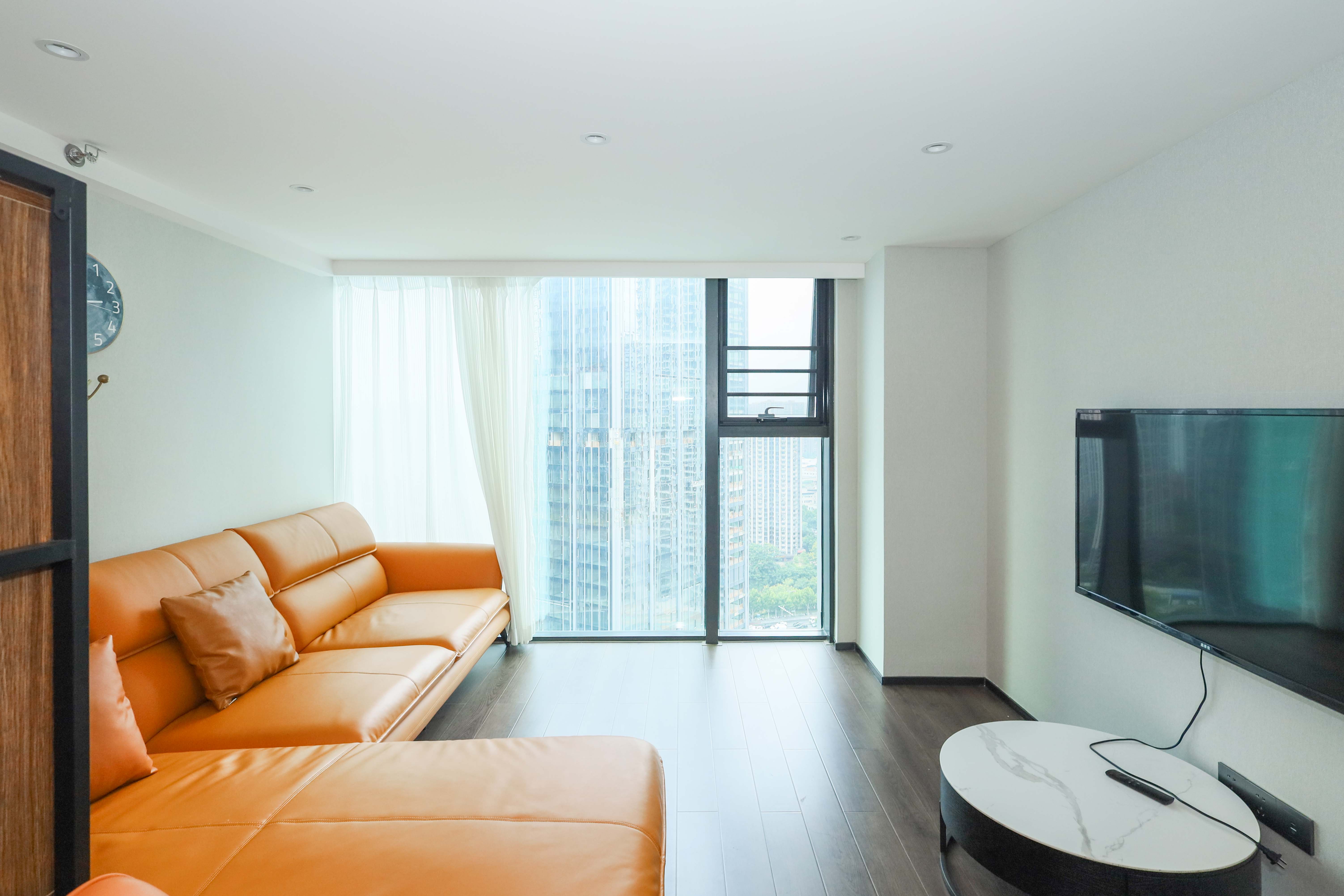 达美寰宇中心 2室11厅1卫 56.8万 达美寰宇中心 2室11厅1卫 56.8万其他