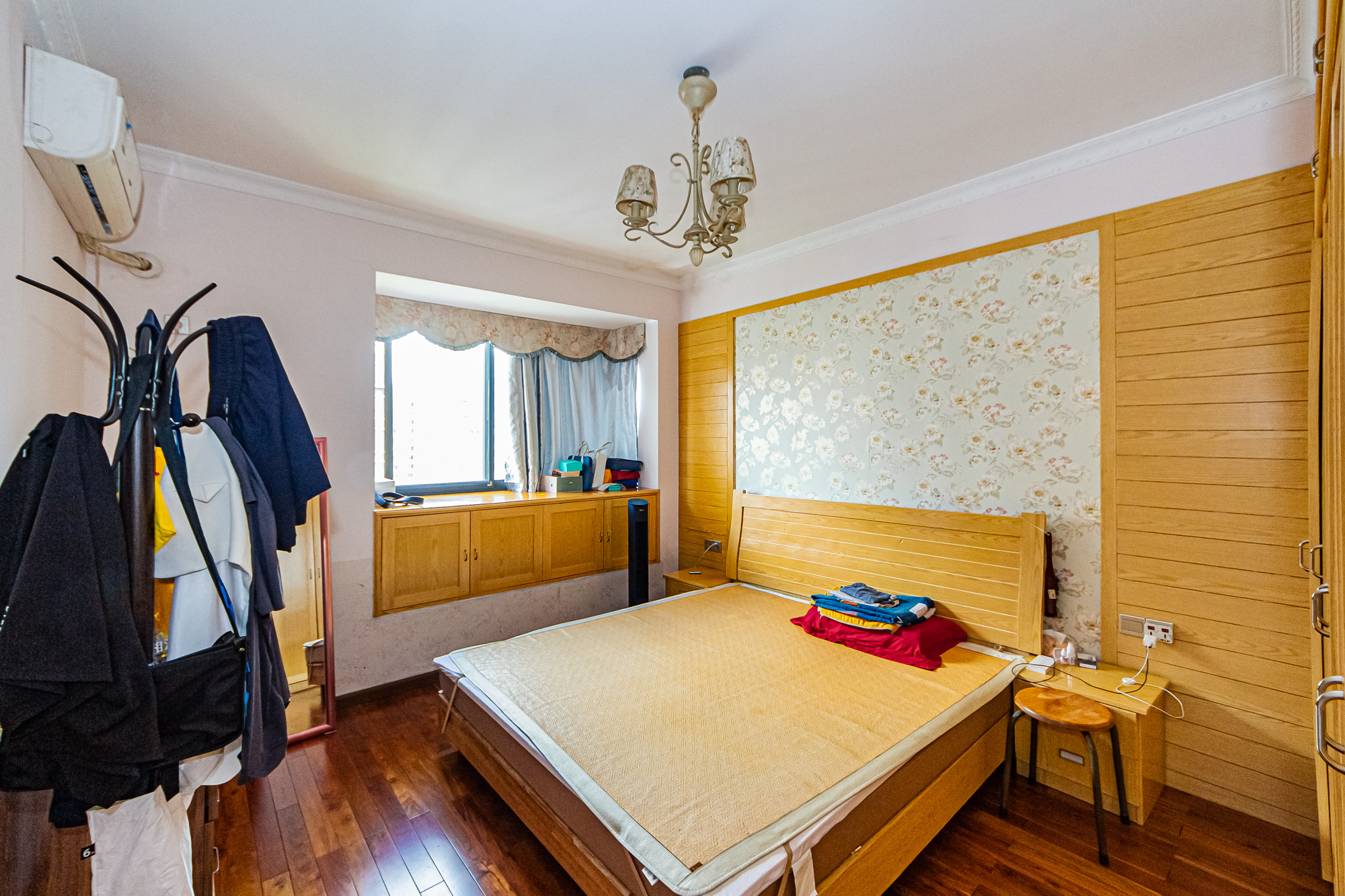 湘江世纪城达江苑 3室2厅2卫 108.0万 湘江世纪城达江苑 3室2厅2卫 108.0万卧室