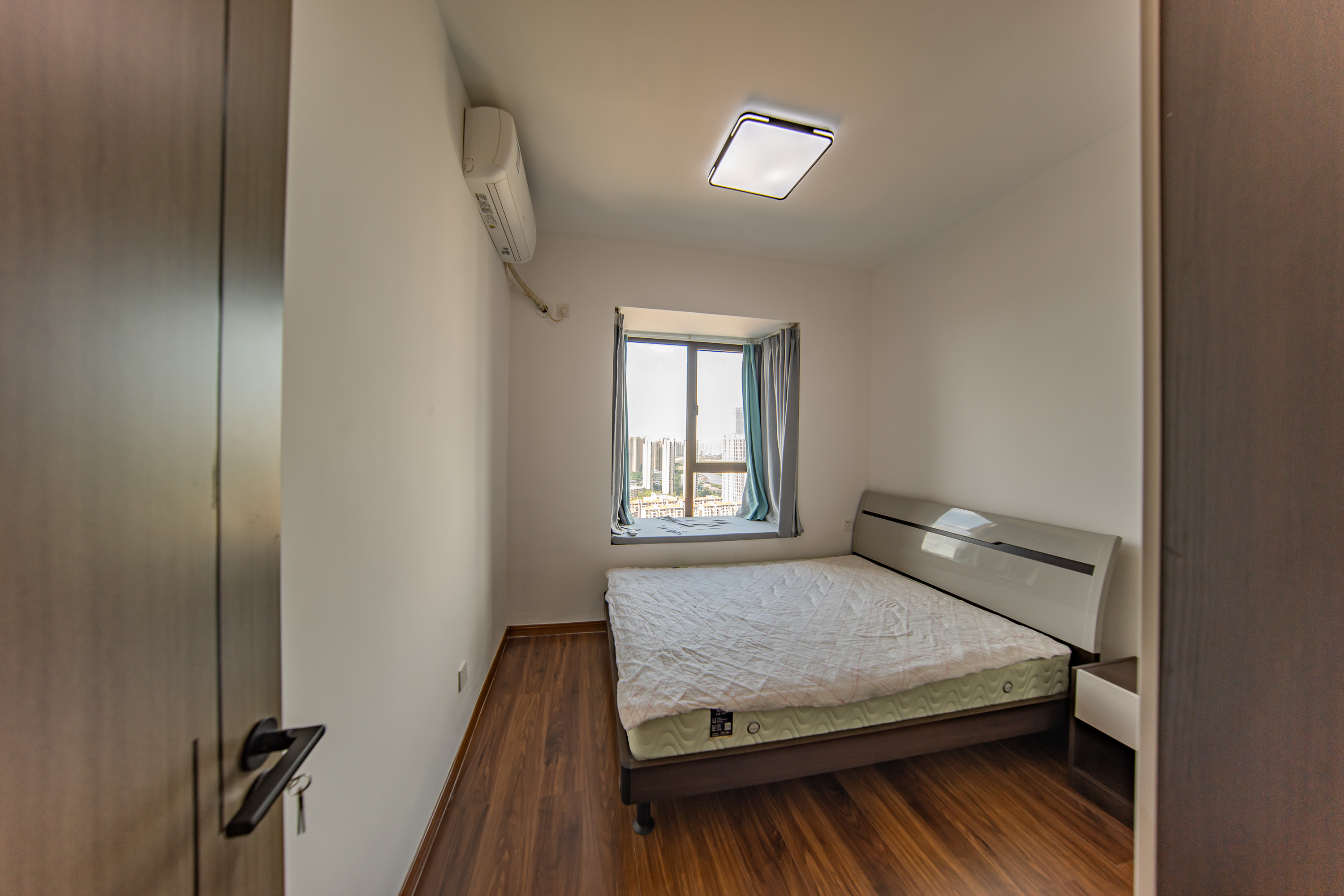 江山帝景雅典 3室2厅2卫 139.9万 江山帝景雅典 3室2厅2卫 139.9万卧室