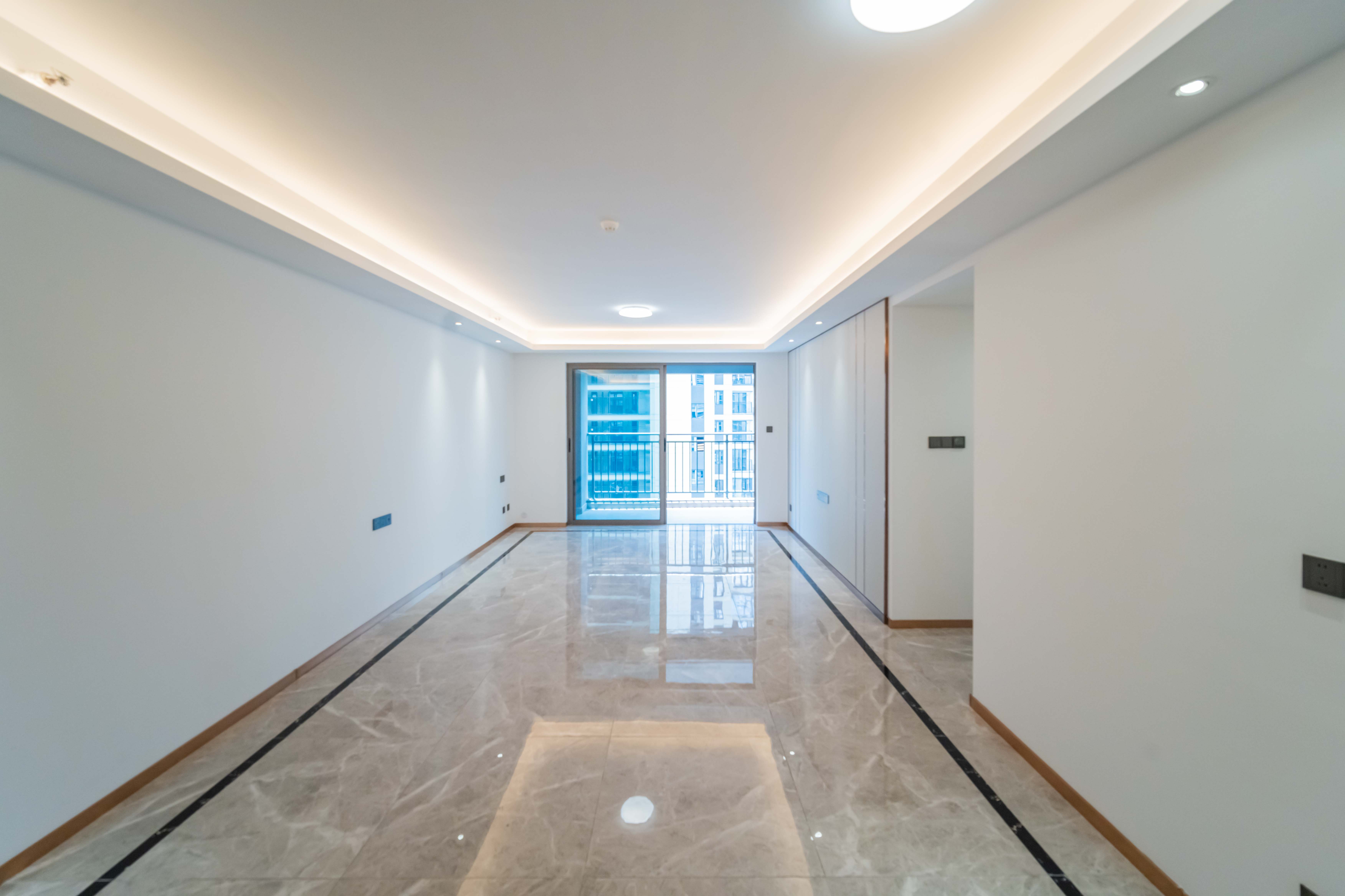 旭辉雨花郡 4室2厅2卫 180.0万 旭辉雨花郡 4室2厅2卫 180.0万客厅