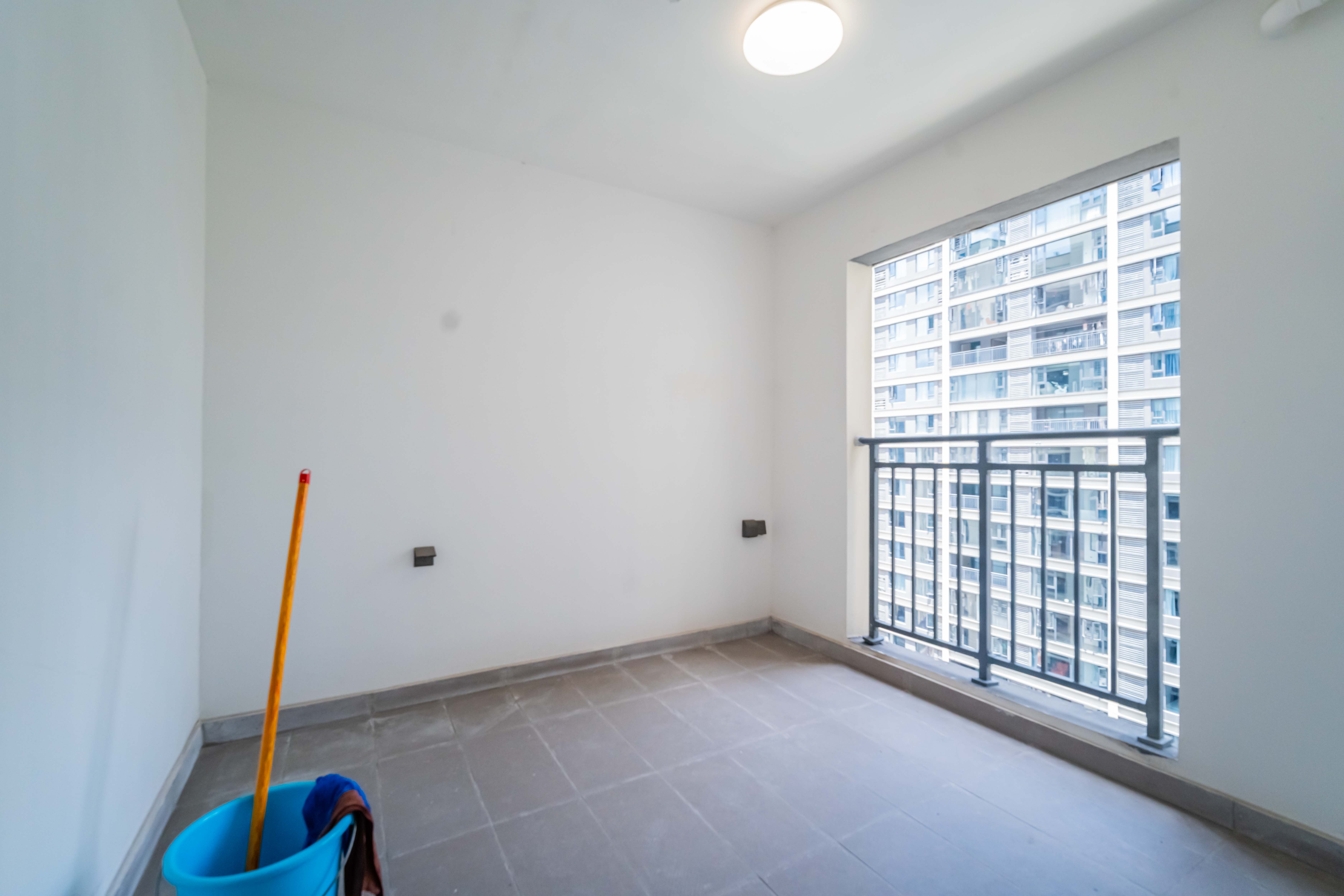 旭辉雨花郡 4室2厅2卫 180.0万 旭辉雨花郡 4室2厅2卫 180.0万卧室