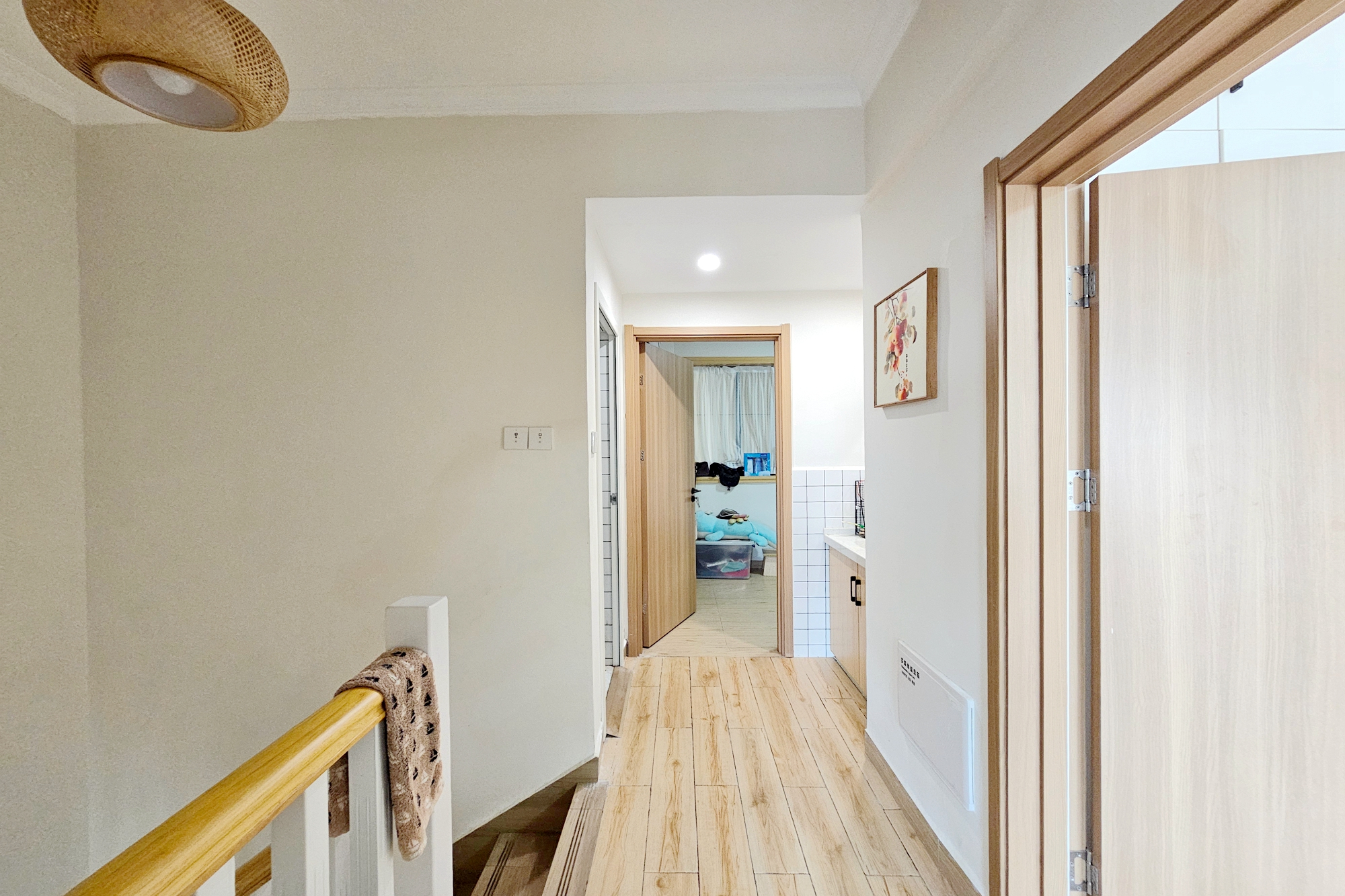 阳光城尚东湾蓝莓苑  4室2厅2卫    128.0万其他