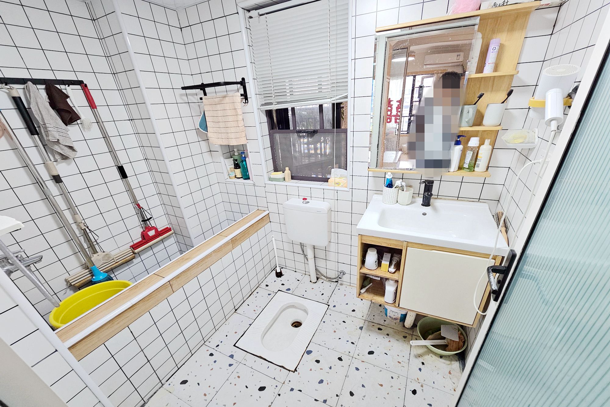 阳光城尚东湾蓝莓苑  4室2厅2卫    128.0万卫生间