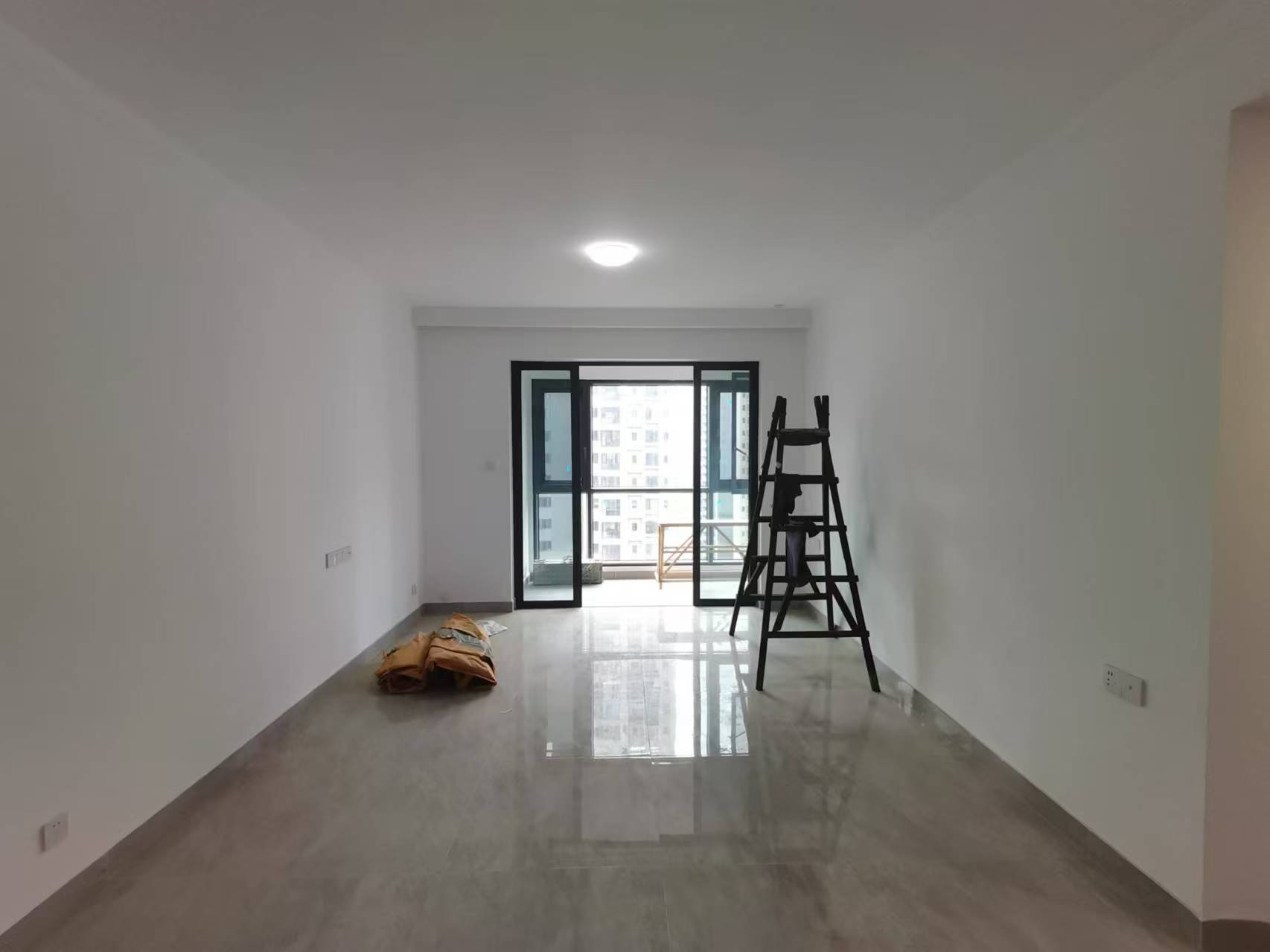 蓝溪谷  3室2厅2卫    65.0万 蓝溪谷  3室2厅2卫    65.0万