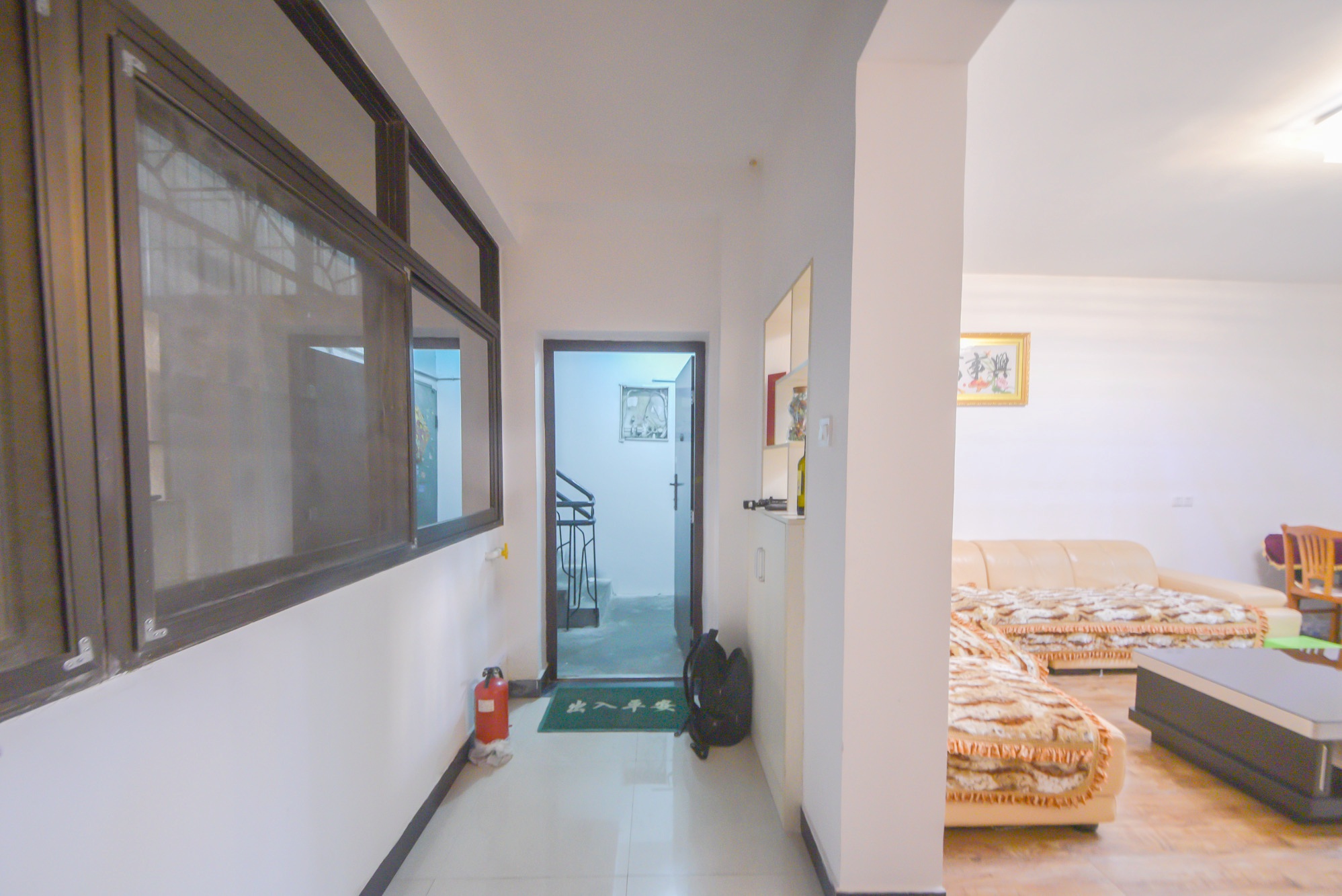 阿弥岭农村信用宿舍(阿弥岭路34号) 2室2厅1卫 50.0万 阿弥岭农村信用宿舍(阿弥岭路34号) 2室2厅1卫 50.0万阳台