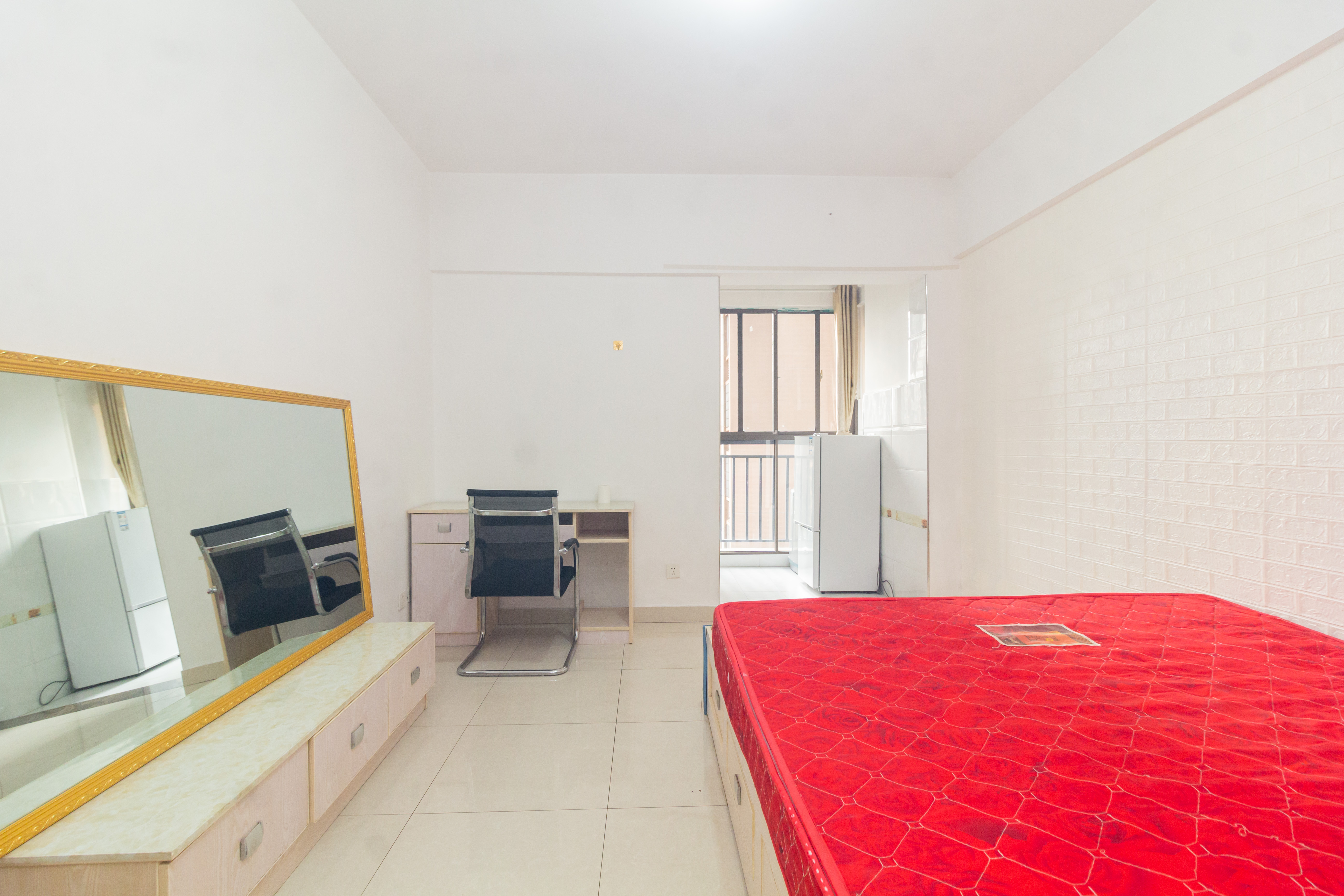 爵士湘  1室1厅1卫    18.8万 爵士湘  1室1厅1卫    18.8万客厅