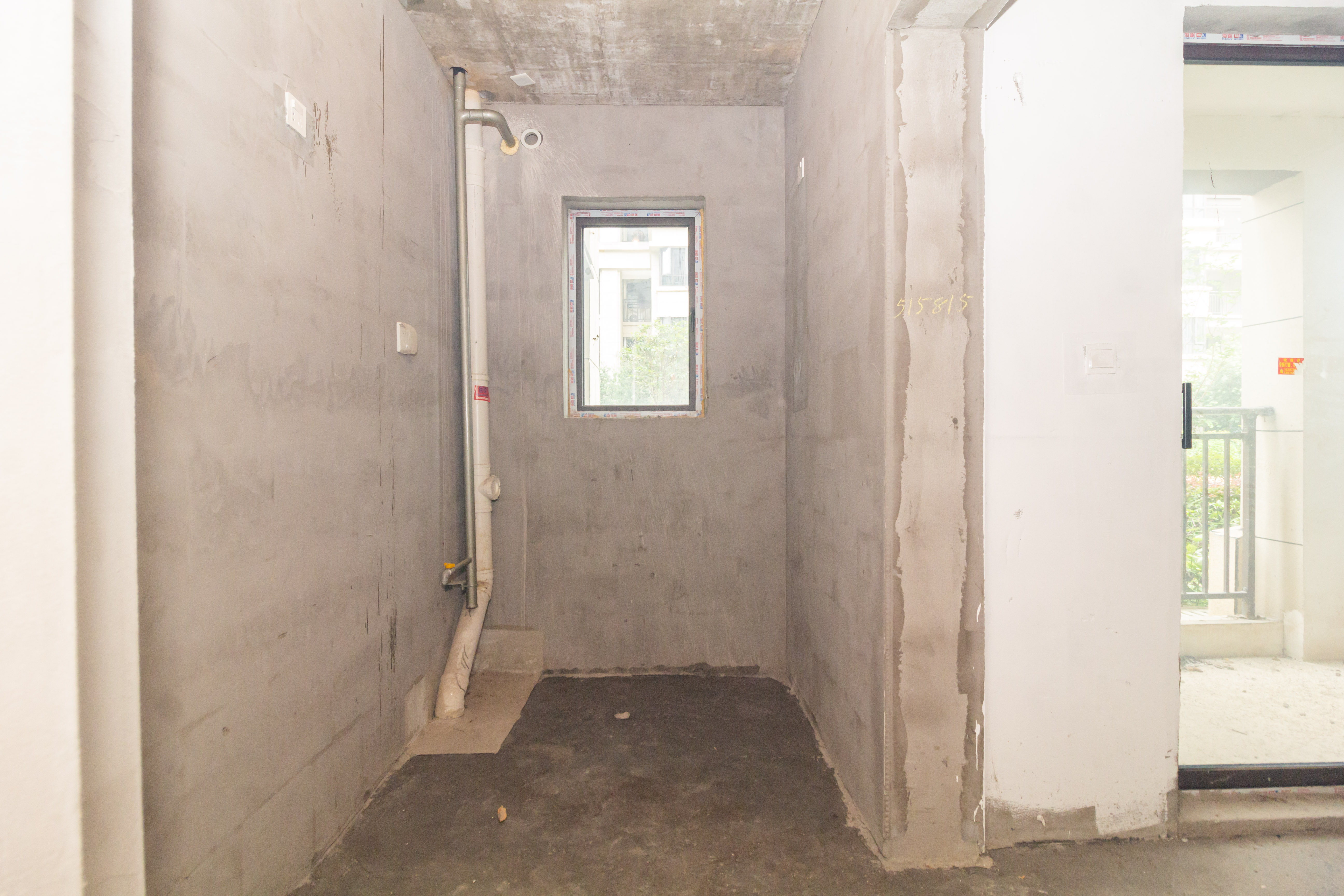 中交中央公园D3区 4室2厅1卫 228.0万 中交中央公园D3区 4室2厅1卫 228.0万厨房