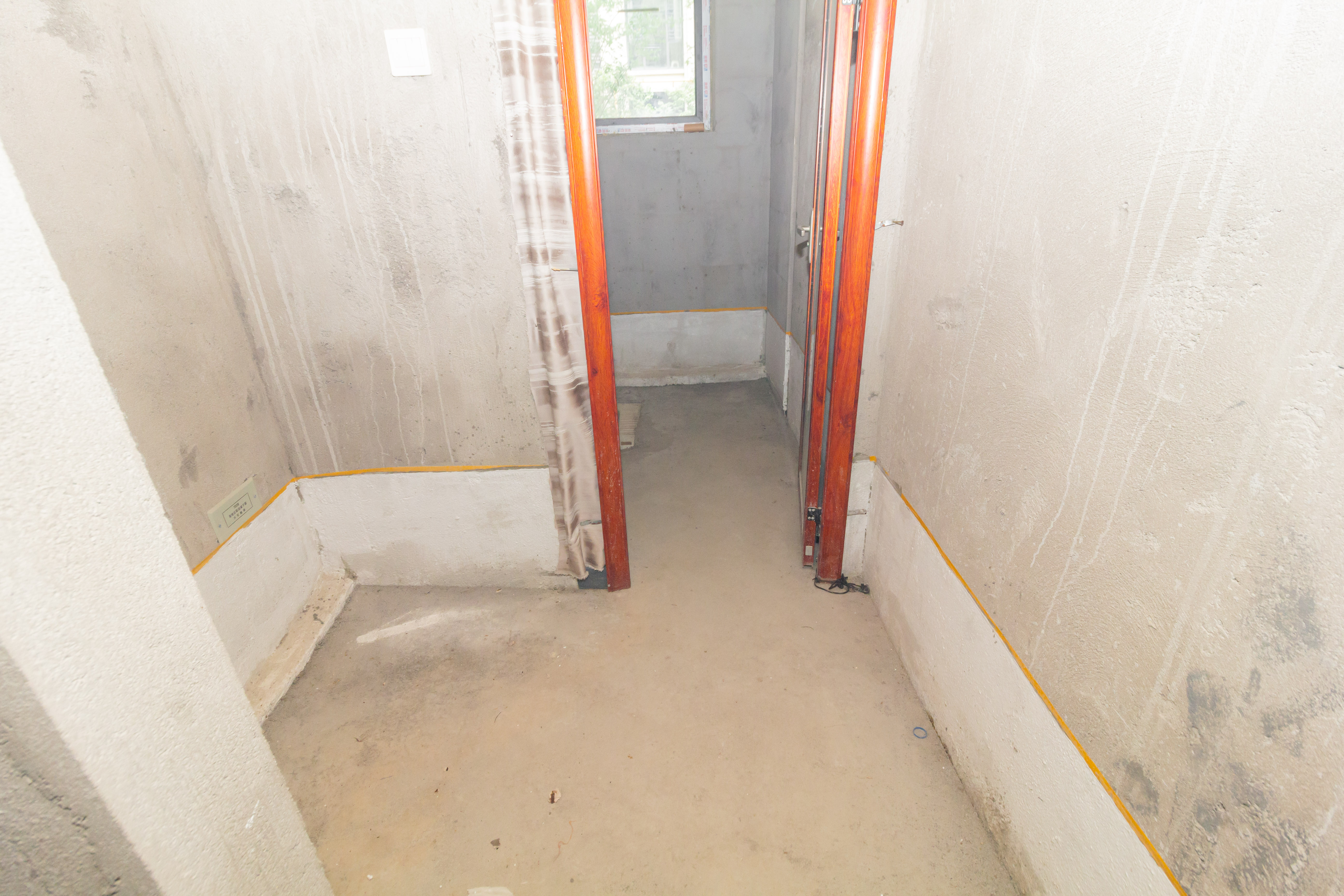 中交中央公园D3区 4室2厅1卫 228.0万 中交中央公园D3区 4室2厅1卫 228.0万卫生间