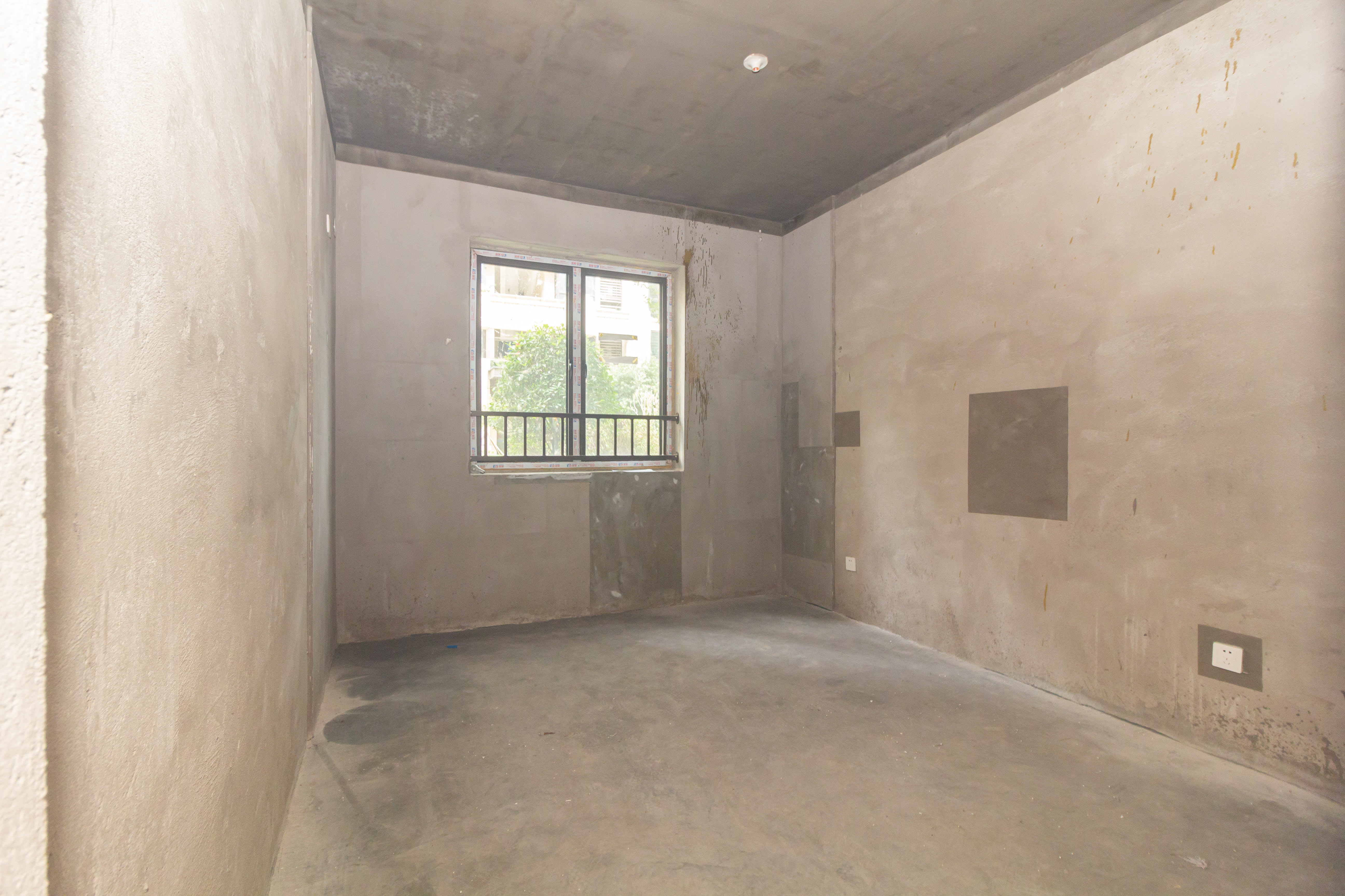 中交中央公园D3区 4室2厅1卫 228.0万 中交中央公园D3区 4室2厅1卫 228.0万卧室