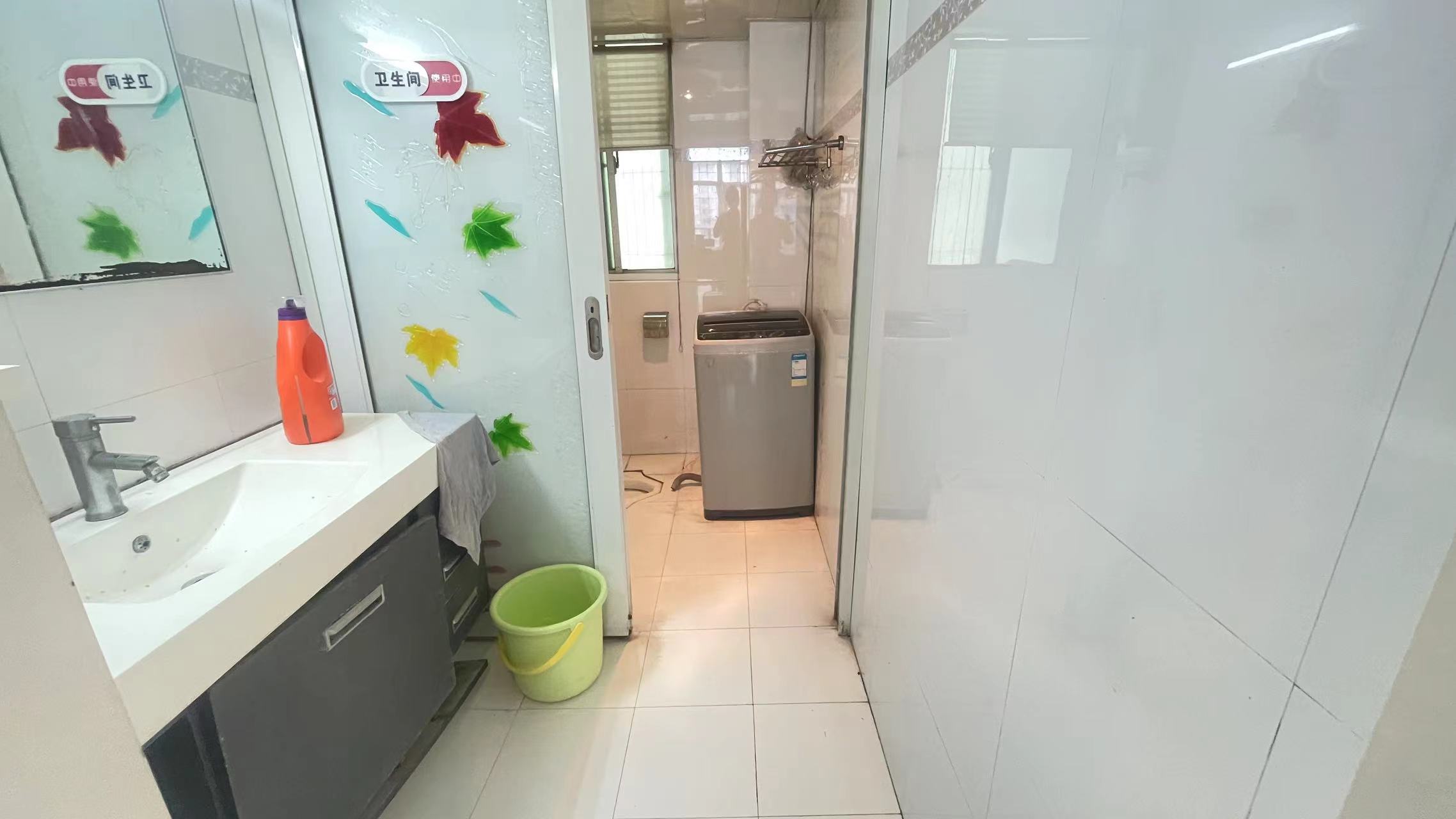 四季花园  4室2厅2卫    85.0万 四季花园  4室2厅2卫    85.0万室内图