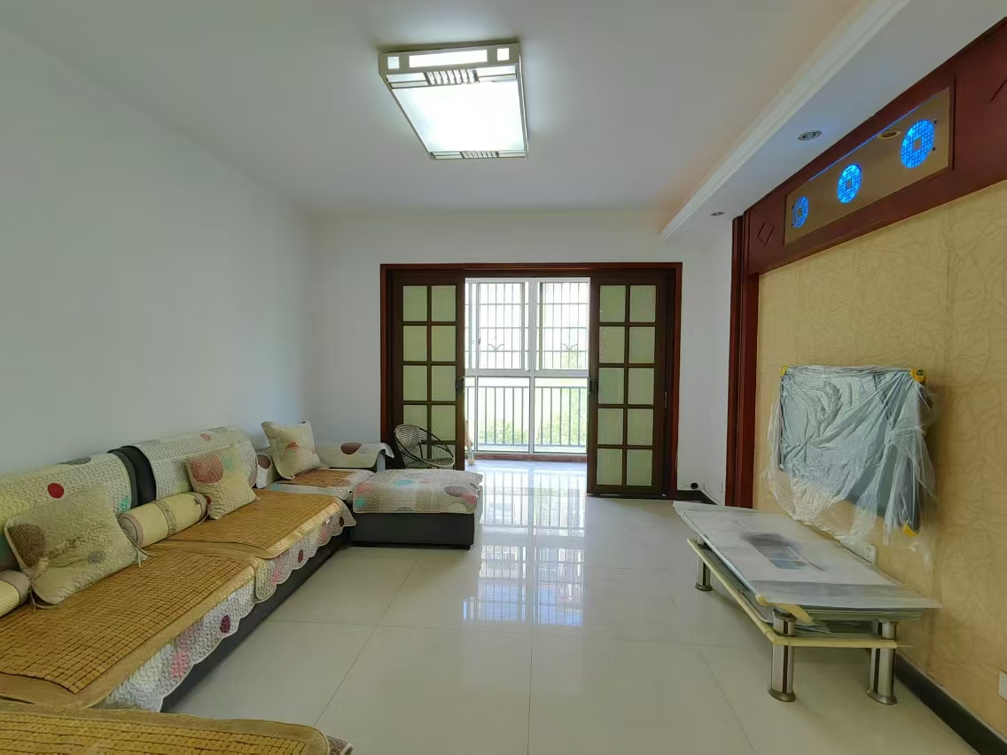 新城壹号 3室2厅2卫 30.0万 新城壹号 3室2厅2卫 30.0万室内图