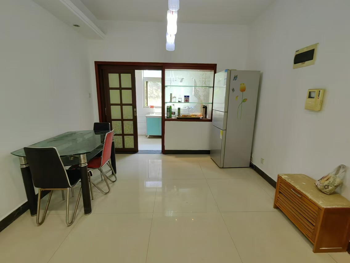 新城壹号 3室2厅2卫 30.0万 新城壹号 3室2厅2卫 30.0万室内图