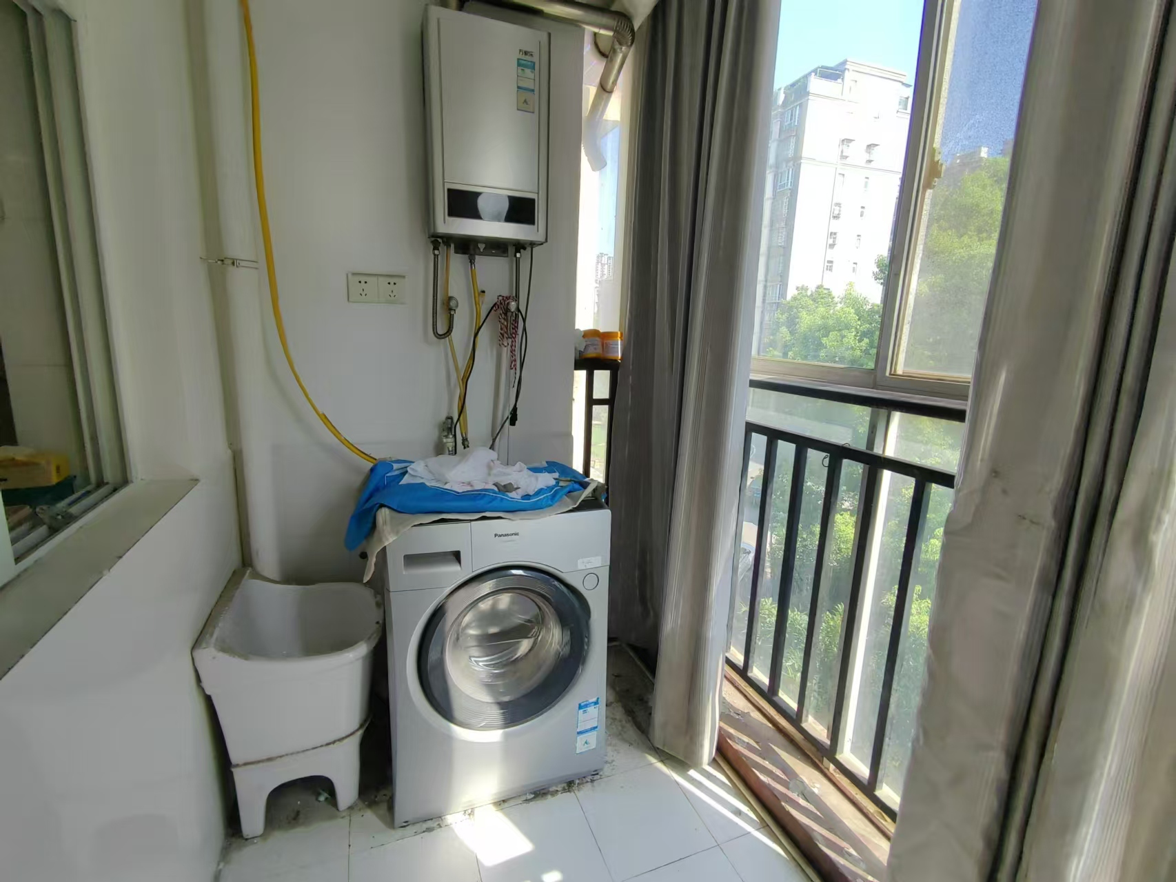 新城壹号 3室2厅2卫 30.0万 新城壹号 3室2厅2卫 30.0万室内图