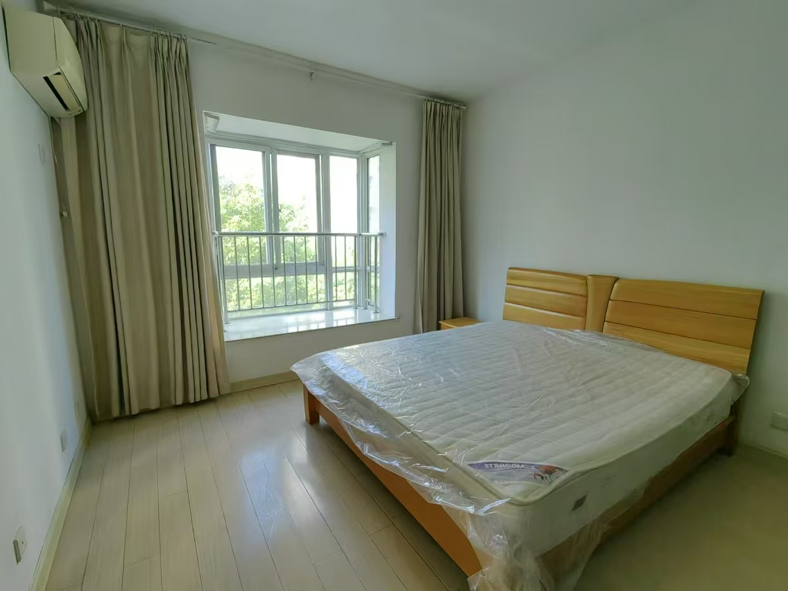 新城壹号 3室2厅2卫 30.0万 新城壹号 3室2厅2卫 30.0万室内图