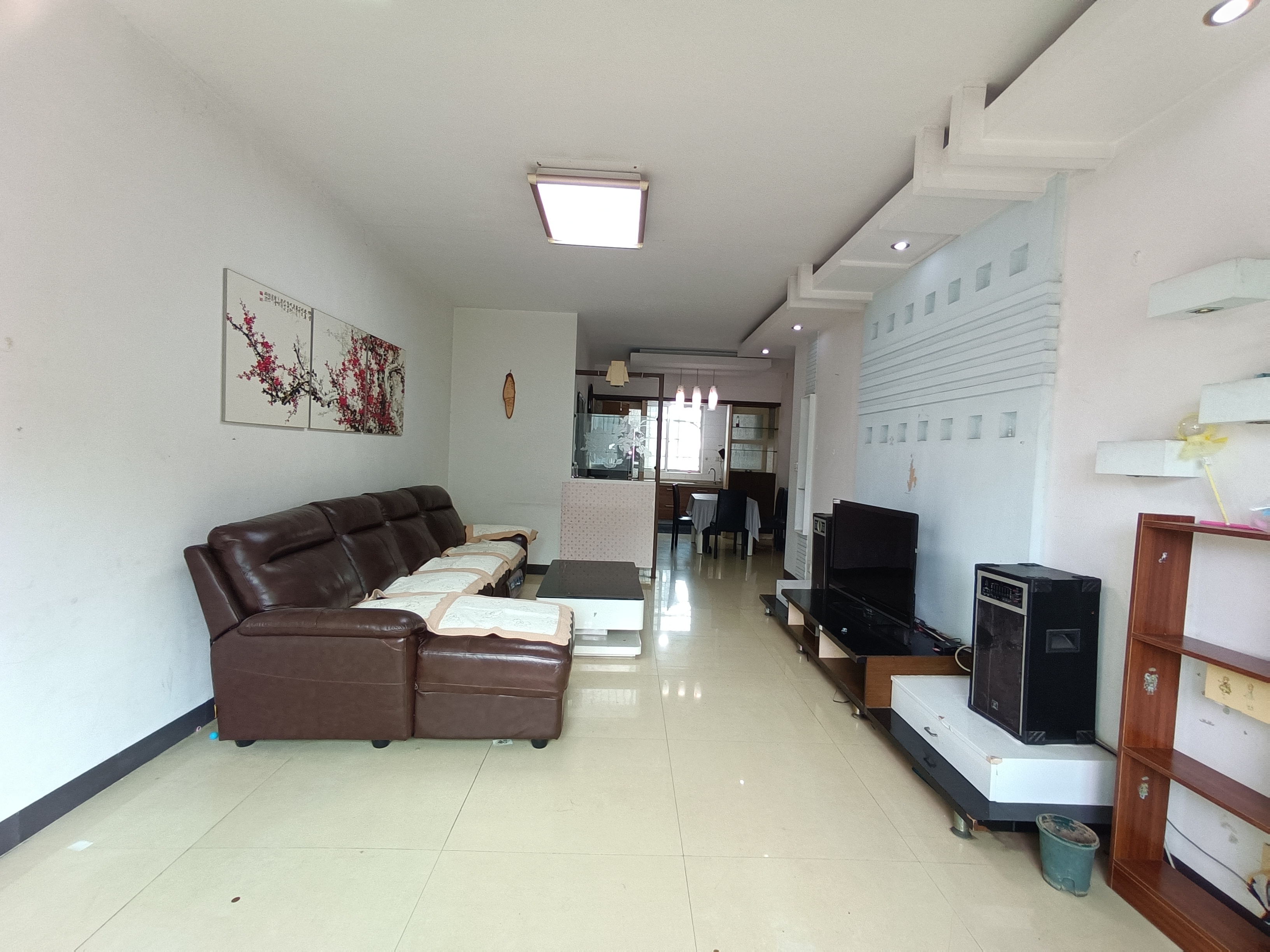 天元区金丰小区 3室2厅2卫 35.0万 天元区金丰小区 3室2厅2卫 35.0万室内图