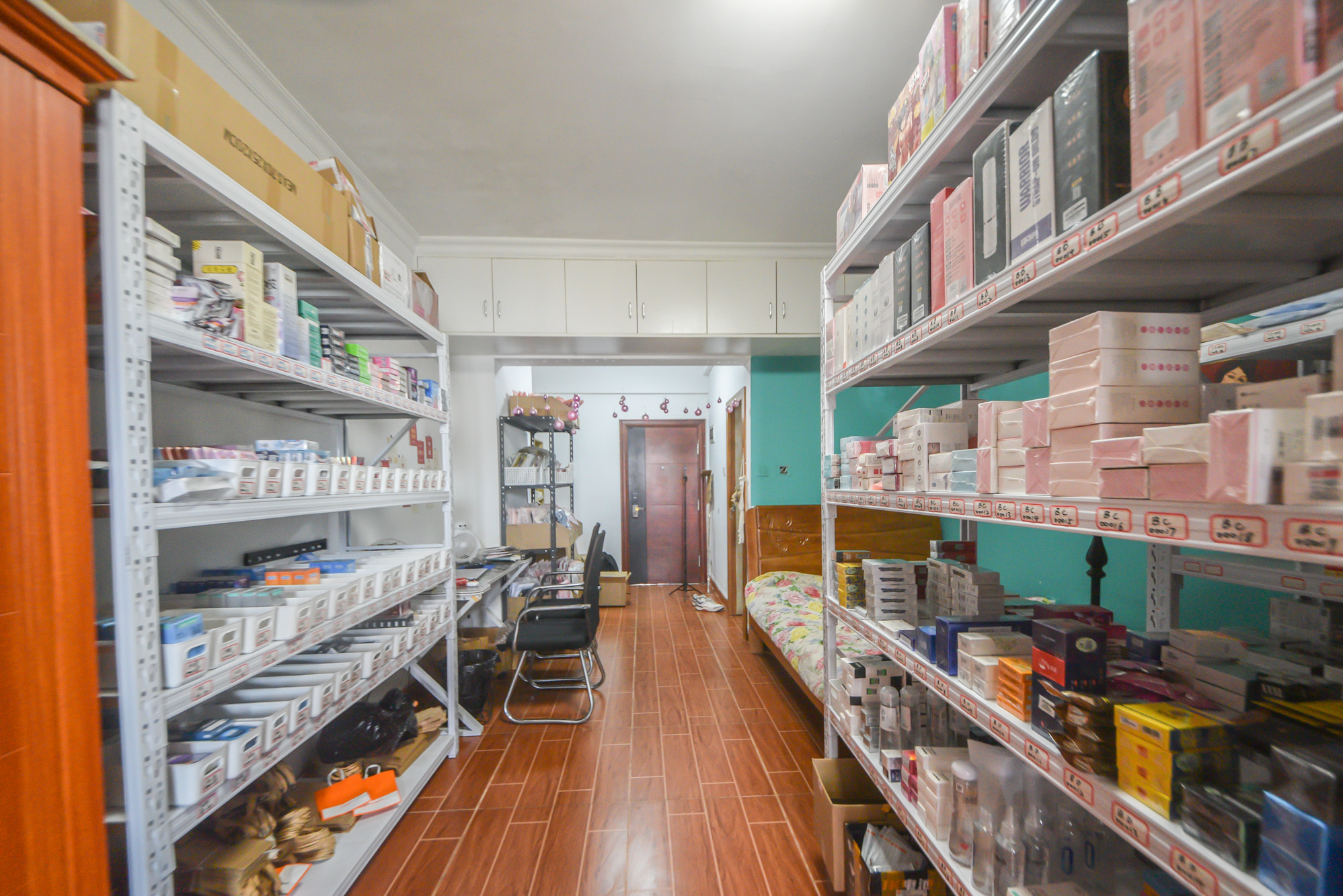 东友星座  1室0厅1卫    43.8万 东友星座  1室0厅1卫    43.8万卧室