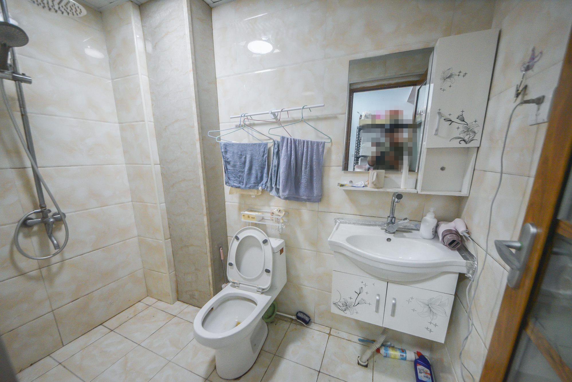 东友星座  1室0厅1卫    43.8万 东友星座  1室0厅1卫    43.8万其他