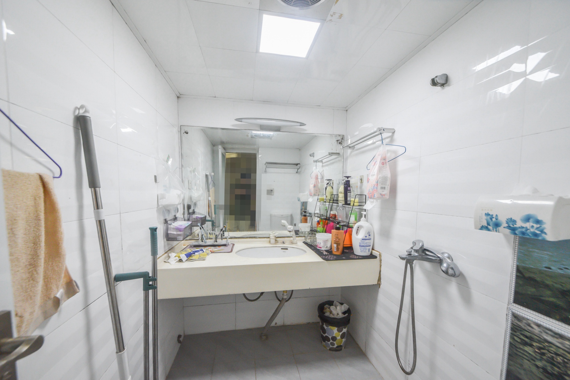 市建委宿舍  3室2厅1卫   90.00万其他
