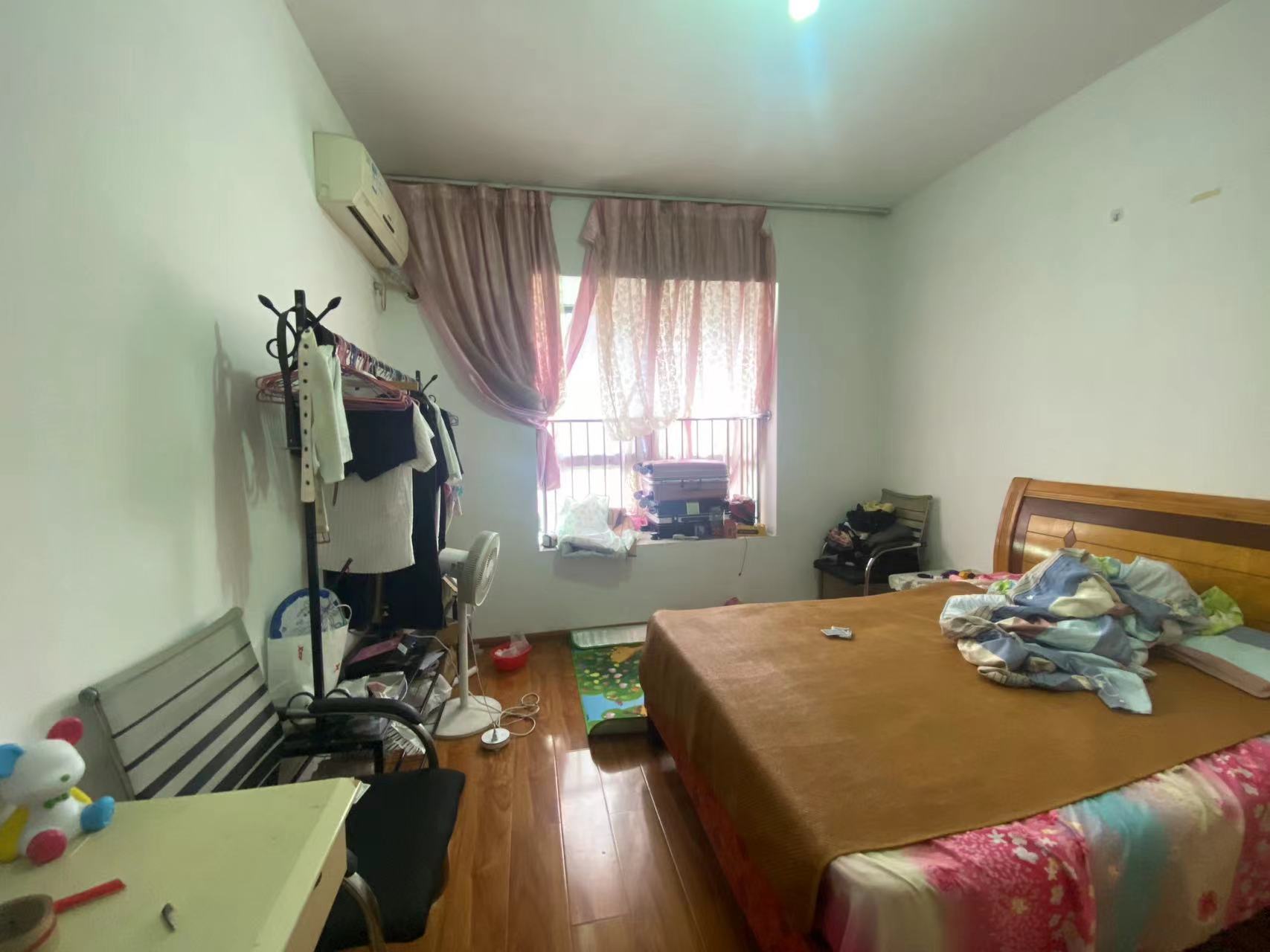 百江明珠  3室1厅1卫    45.0万 百江明珠  3室1厅1卫    45.0万室内图