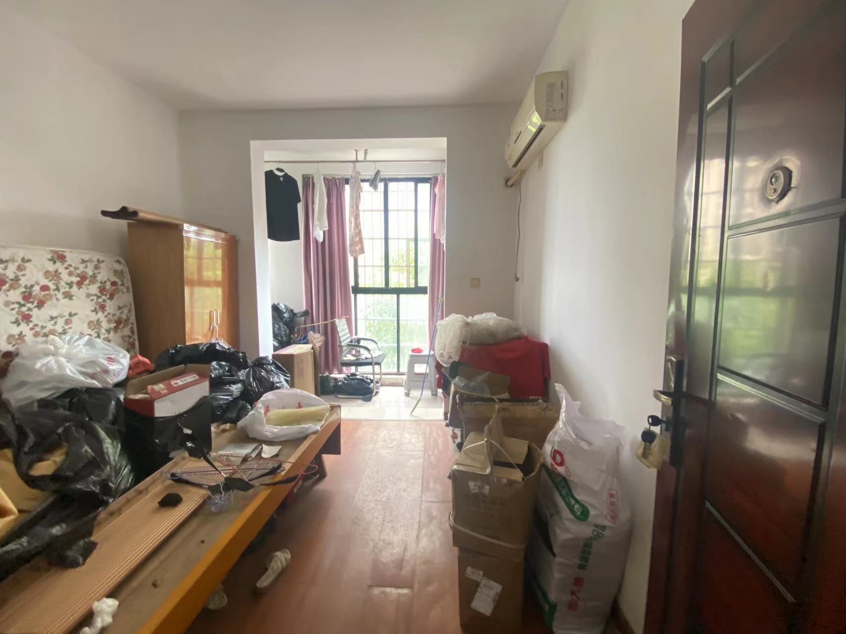 百江明珠  3室1厅1卫    45.0万 百江明珠  3室1厅1卫    45.0万室内图