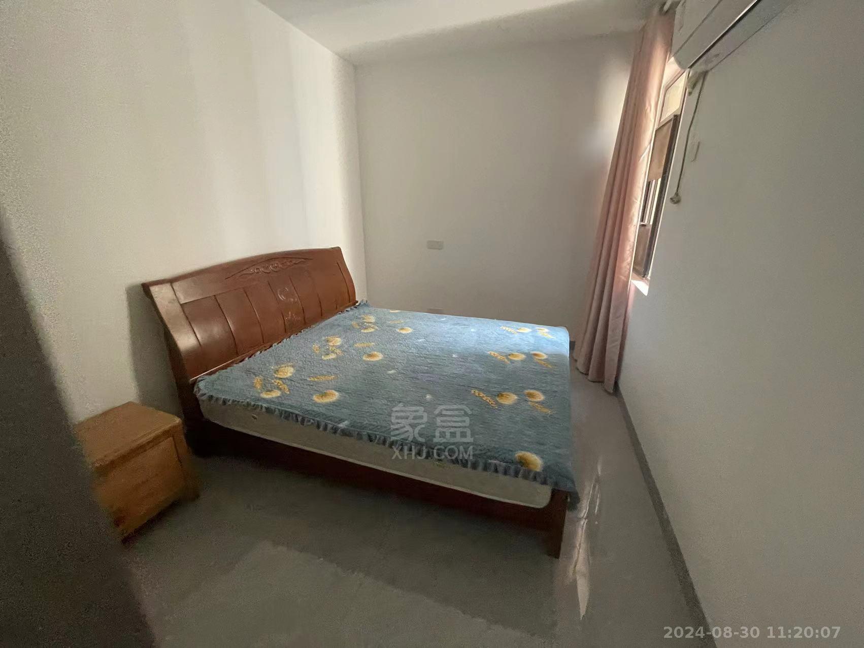 山水豪庭 3室2厅1卫 1800.00元/月 山水豪庭 3室2厅1卫 1800.00元/月室内图