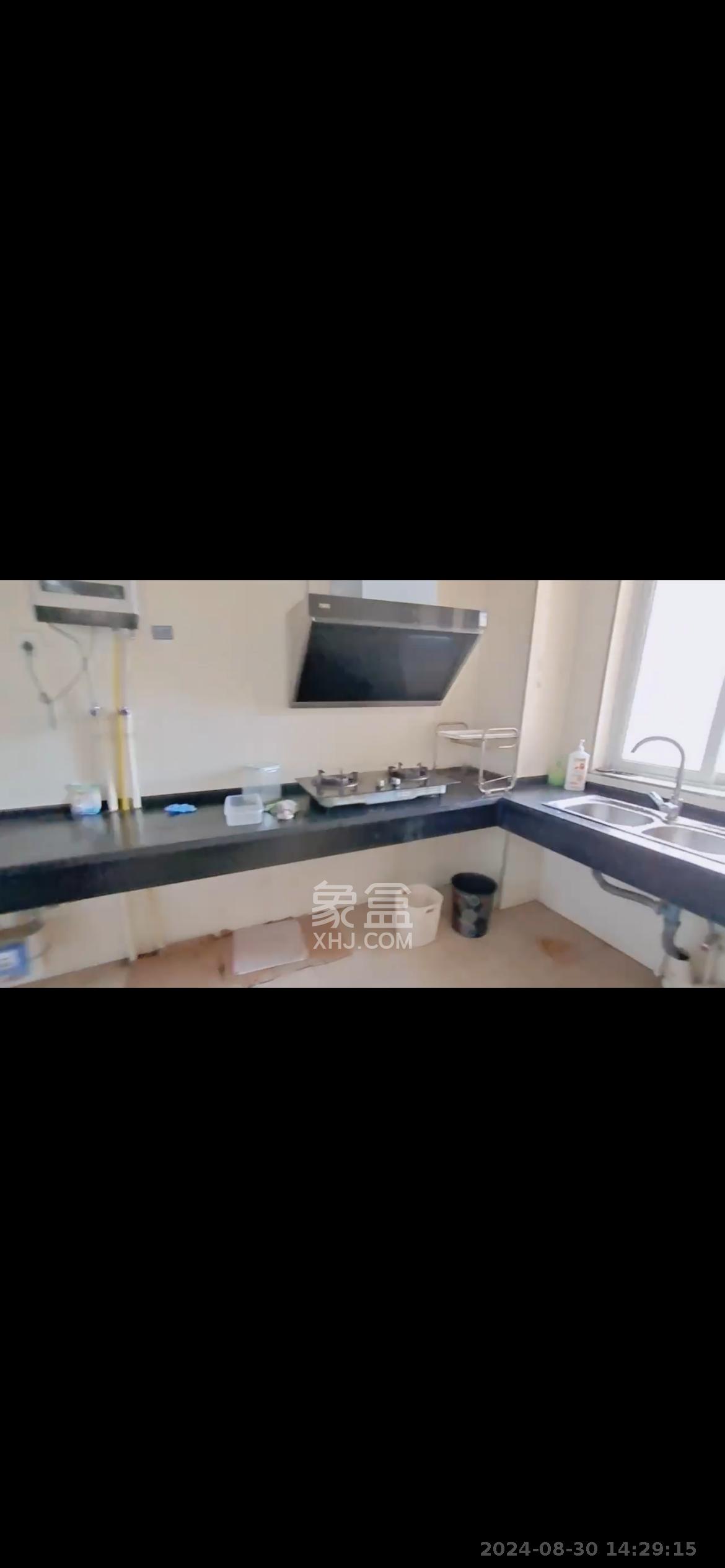 坪山家园  0室0厅0卫   2100.00元/月室内图