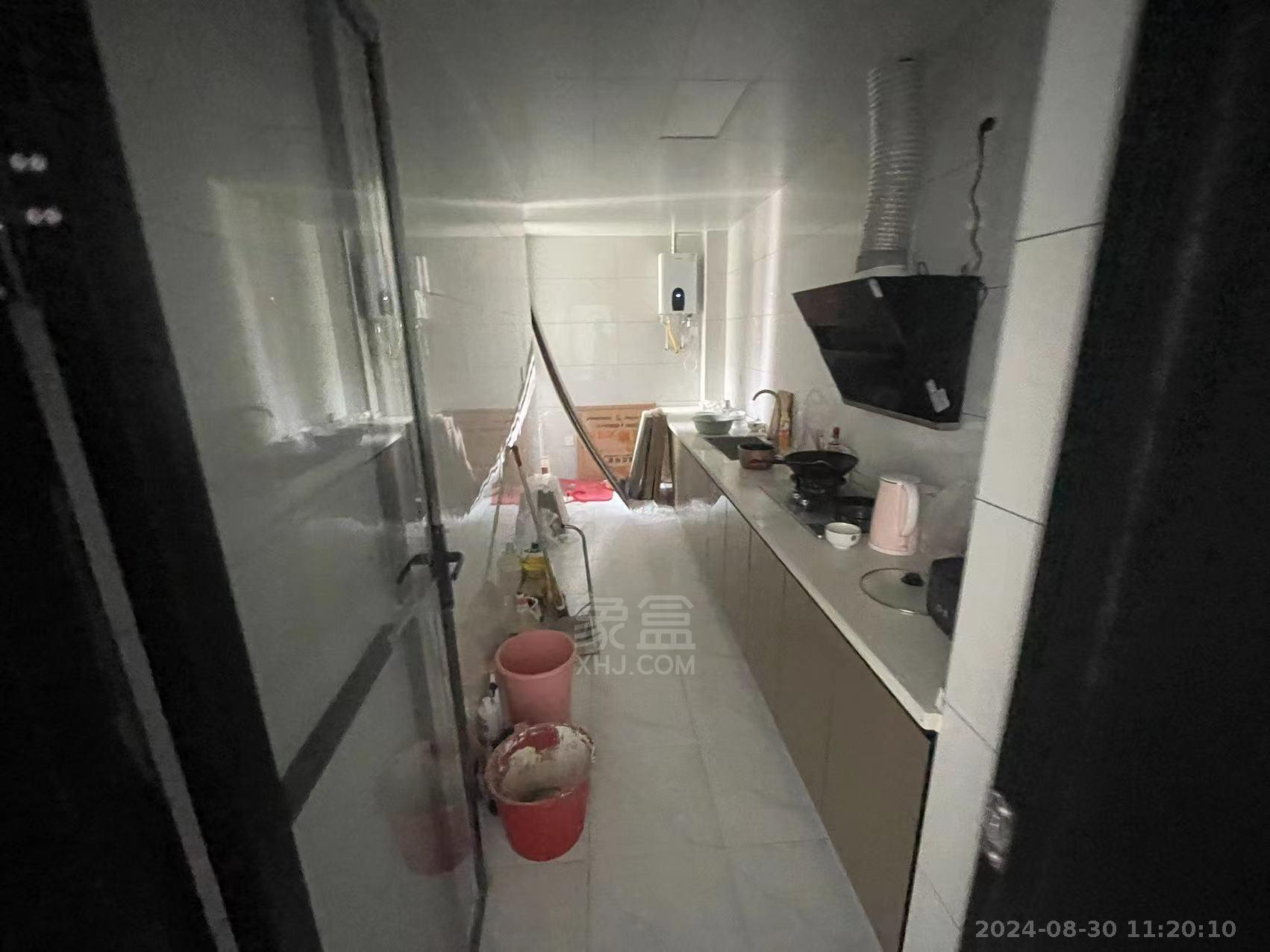 山水豪庭 3室2厅1卫 1800.00元/月 山水豪庭 3室2厅1卫 1800.00元/月室内图