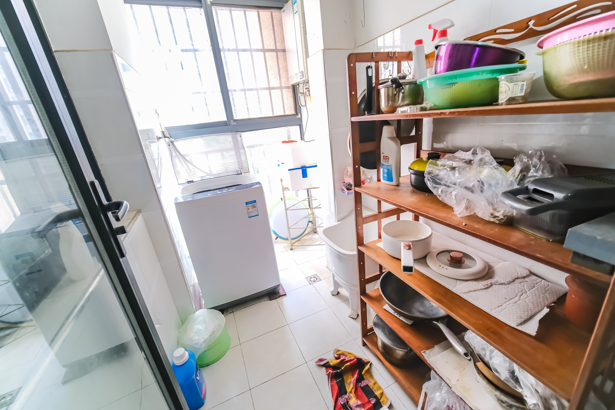 三一街区 2室2厅1卫 55.0万 三一街区 2室2厅1卫 55.0万阳台