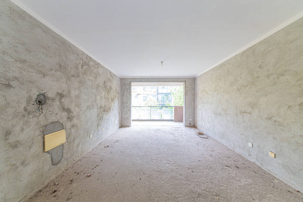 银桂苑  3室2厅2卫    106.0万