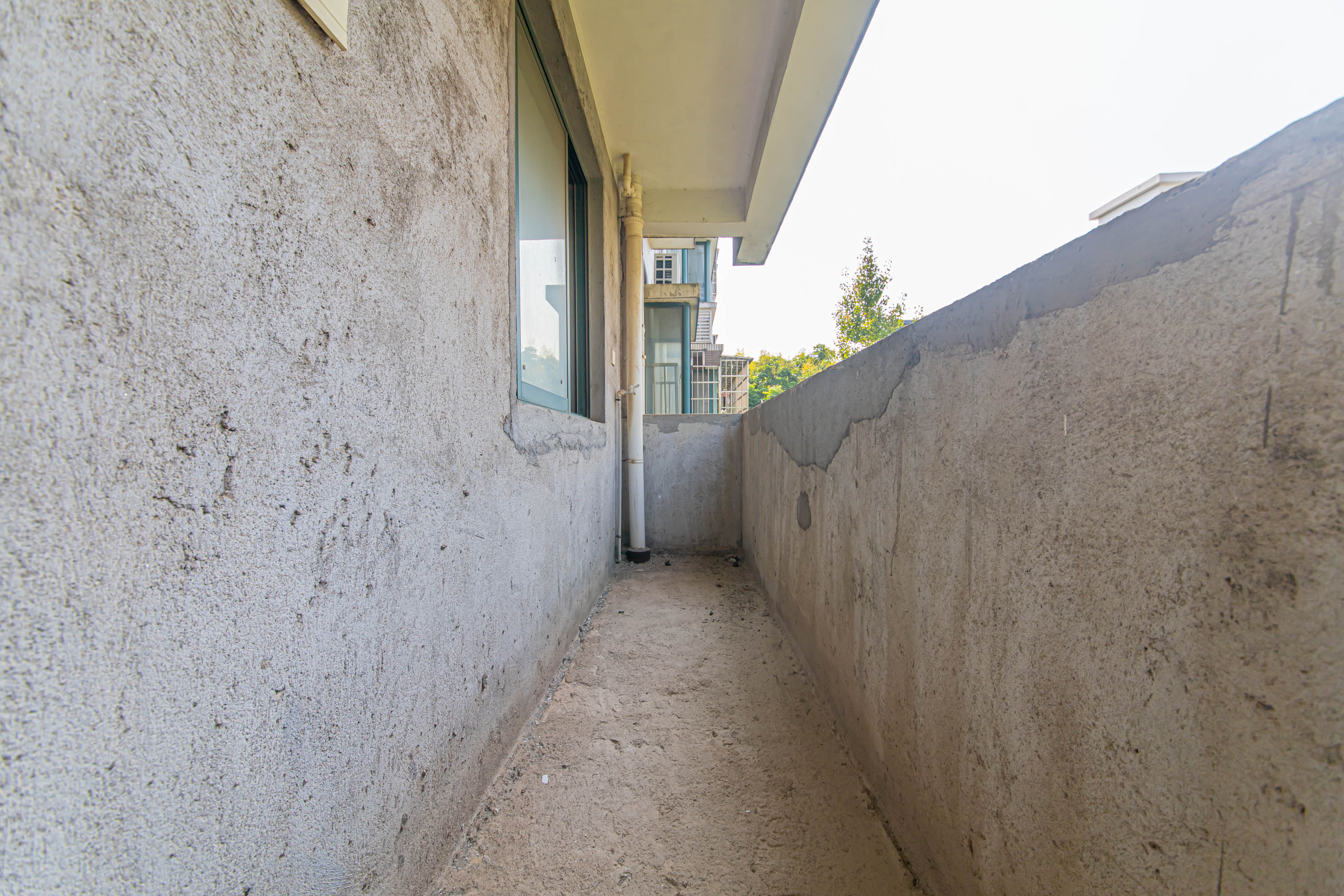 银桂苑  3室2厅2卫    106.0万厨房