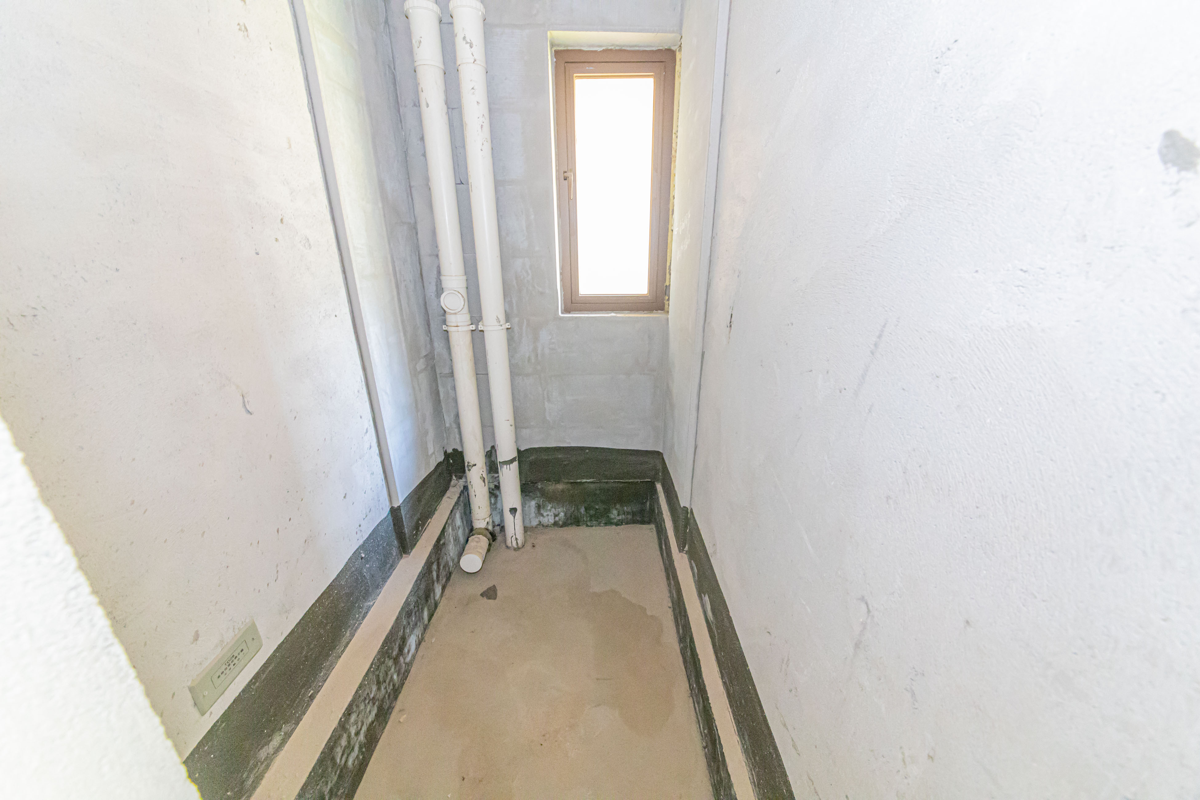 大唐印象二期御府 5室2厅3卫 188.0万 大唐印象二期御府 5室2厅3卫 188.0万卫生间