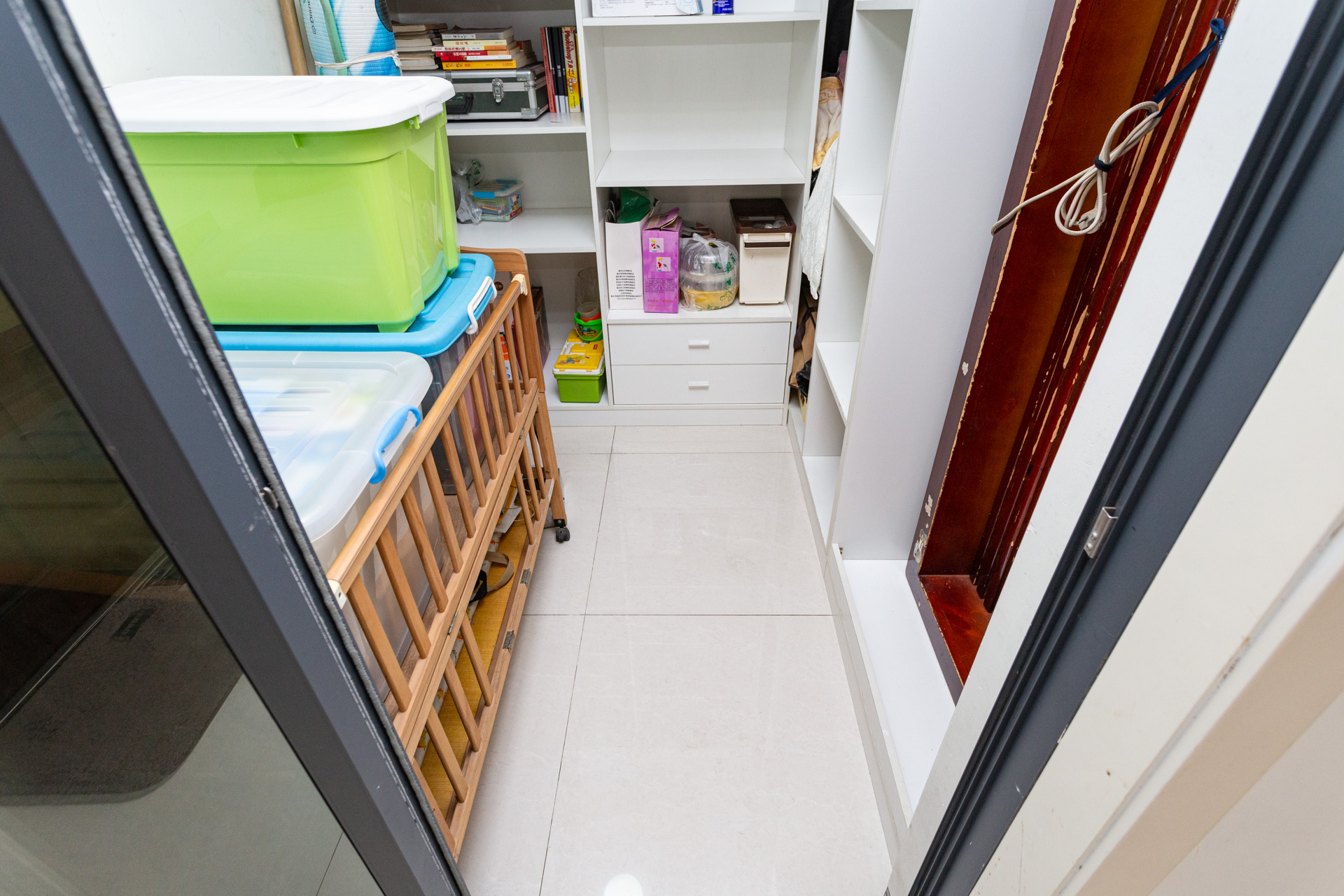 勤诚达新界  4室2厅2卫   145.00万其他