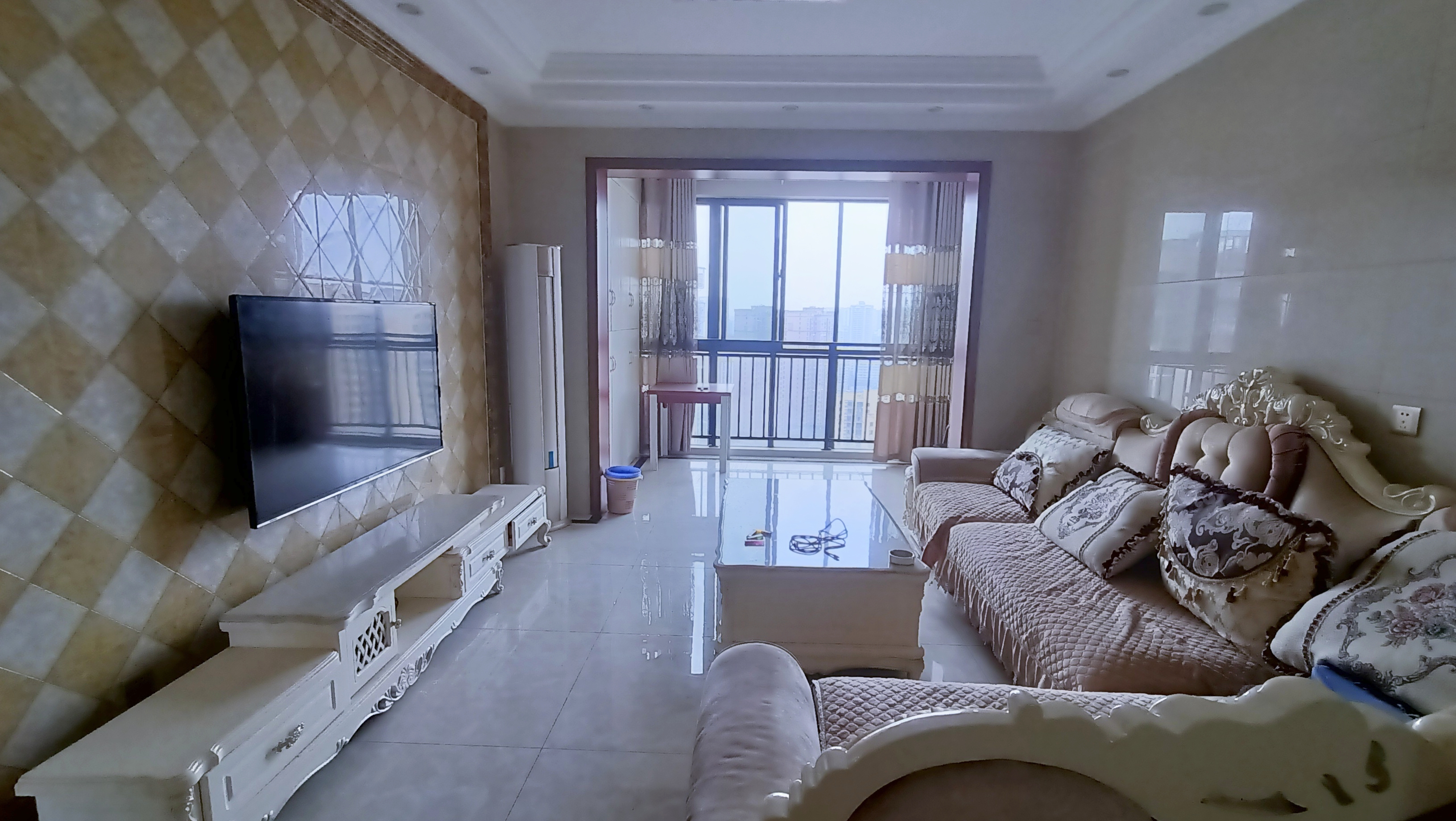 兰天一村 3室2厅2卫 52.8万 兰天一村 3室2厅2卫 52.8万室内图