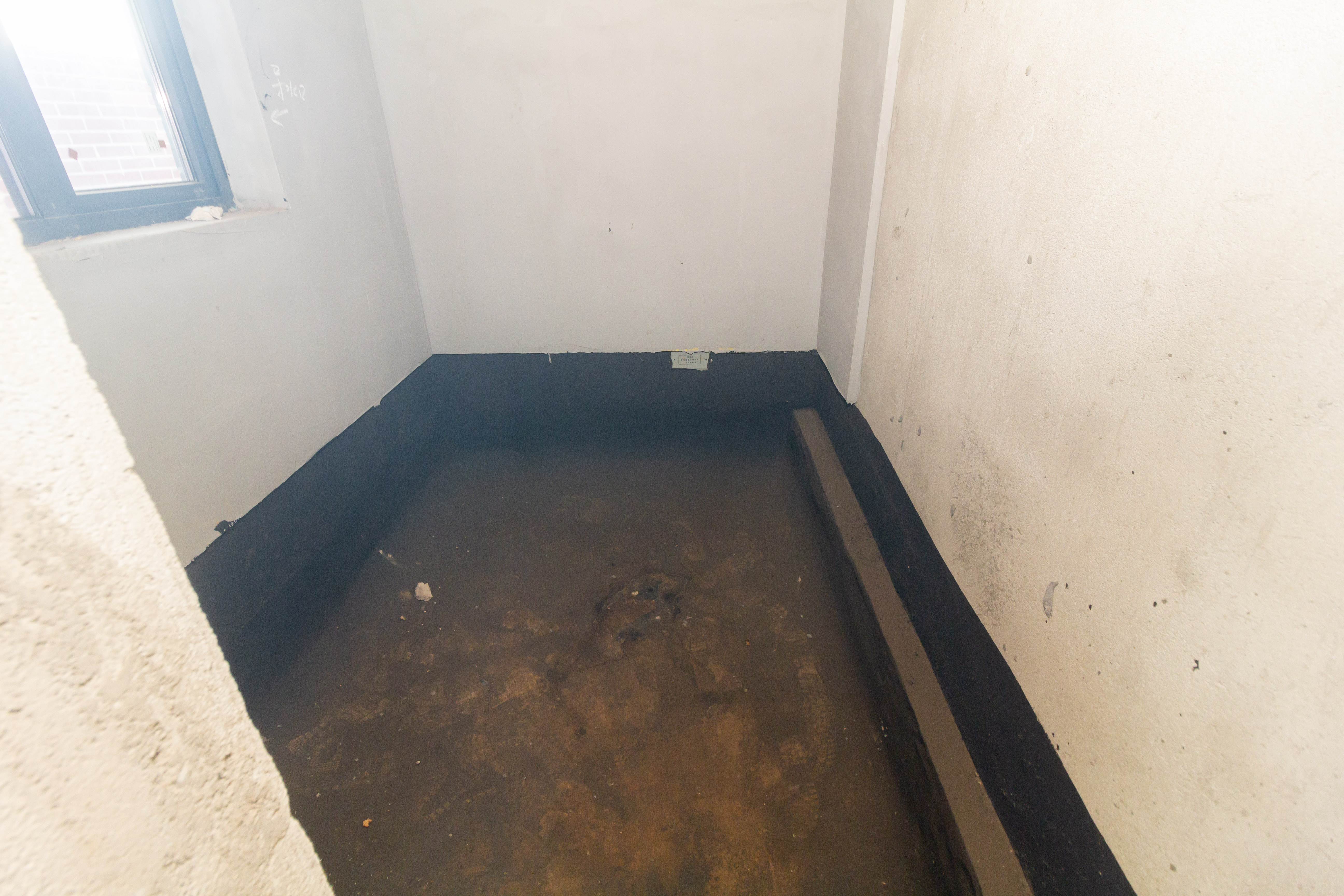 沃家苑 6室2厅2卫 200.0万 沃家苑 6室2厅2卫 200.0万卫生间