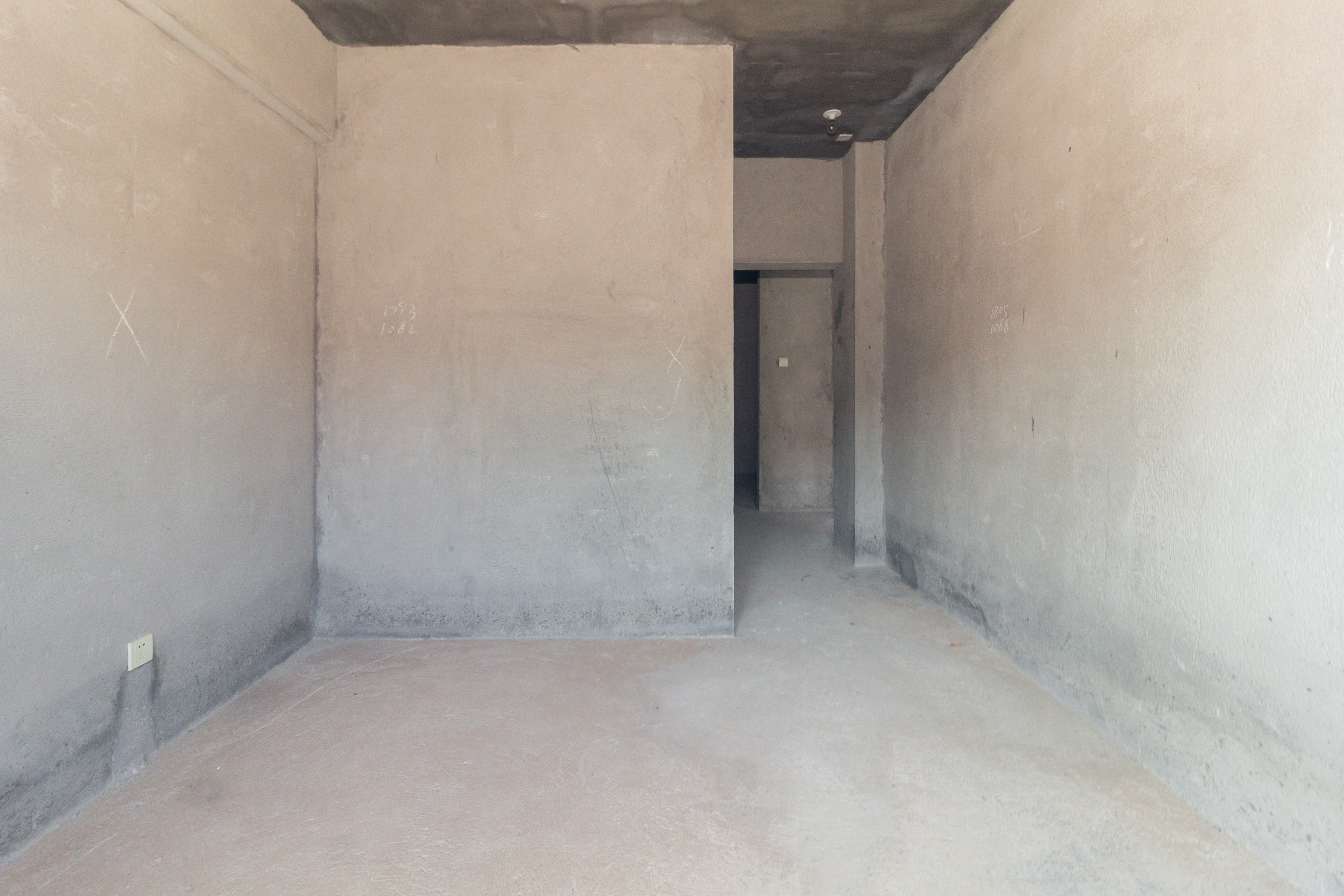 沃家苑 6室2厅2卫 200.0万 沃家苑 6室2厅2卫 200.0万卧室