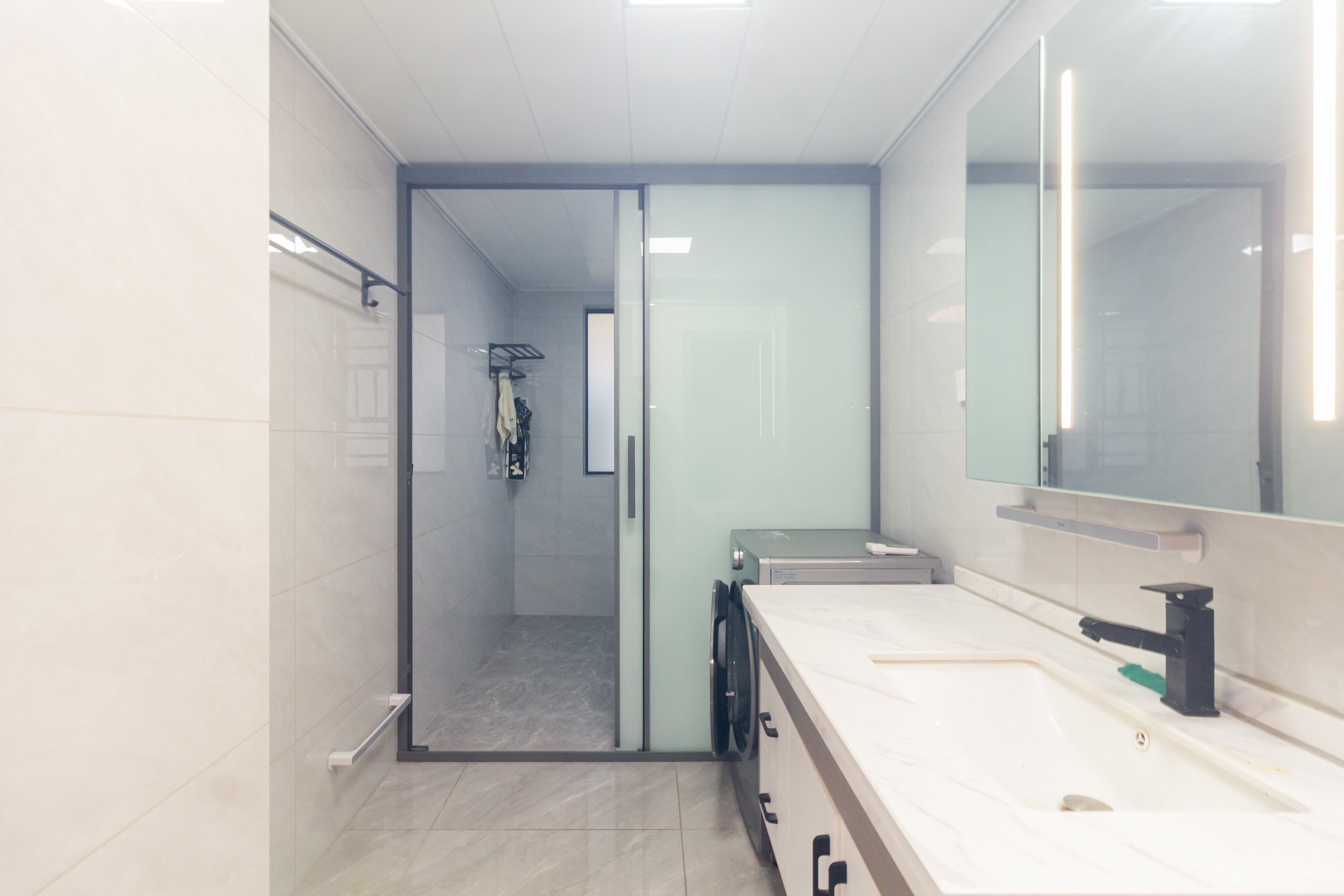 沃家苑 3室2厅2卫 88.0万 沃家苑 3室2厅2卫 88.0万卫生间