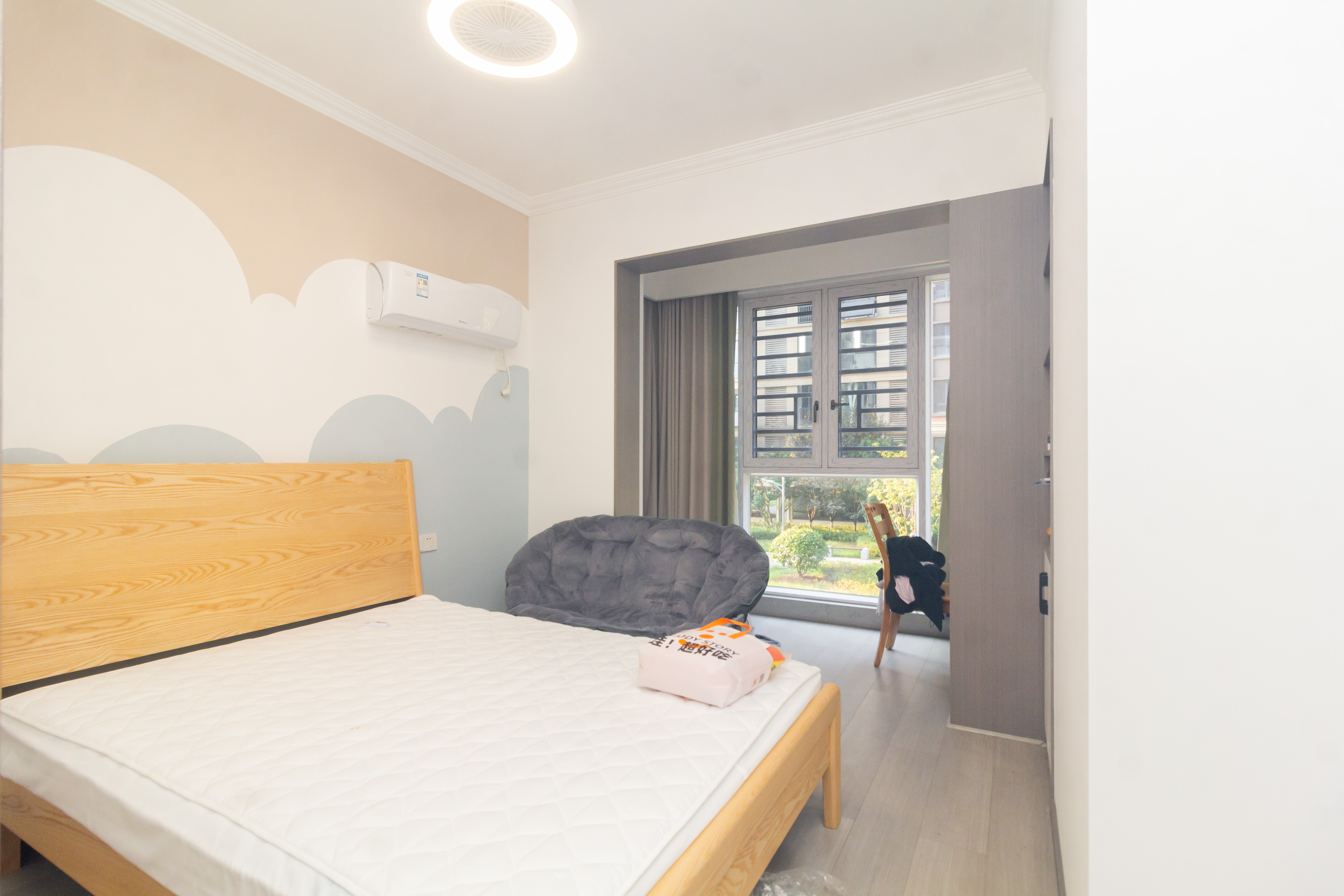 沃家苑 3室2厅2卫 88.0万 沃家苑 3室2厅2卫 88.0万卧室